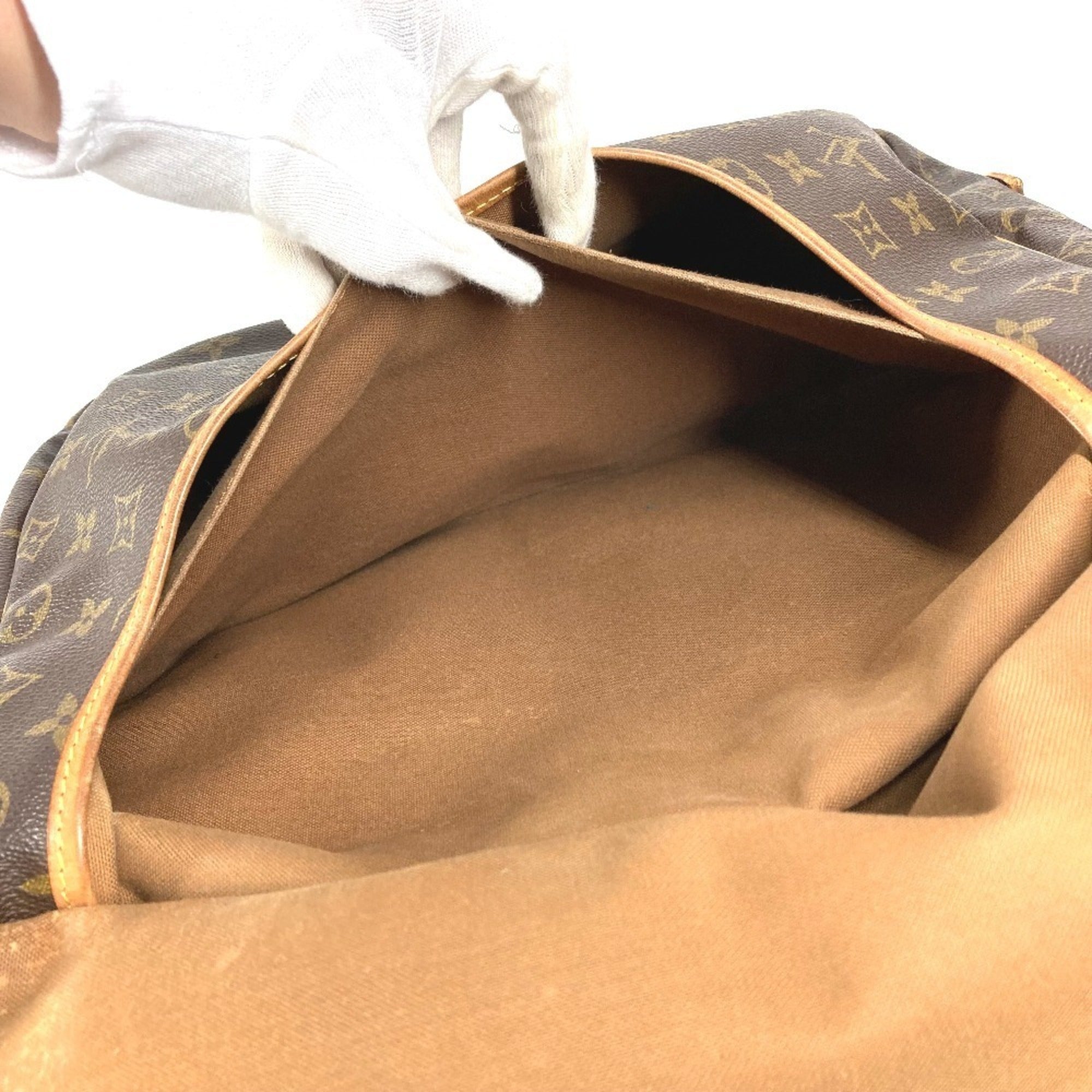 Louis Vuitton Brown Monogram Monogram Shoulder Bag (Pre-Owned)