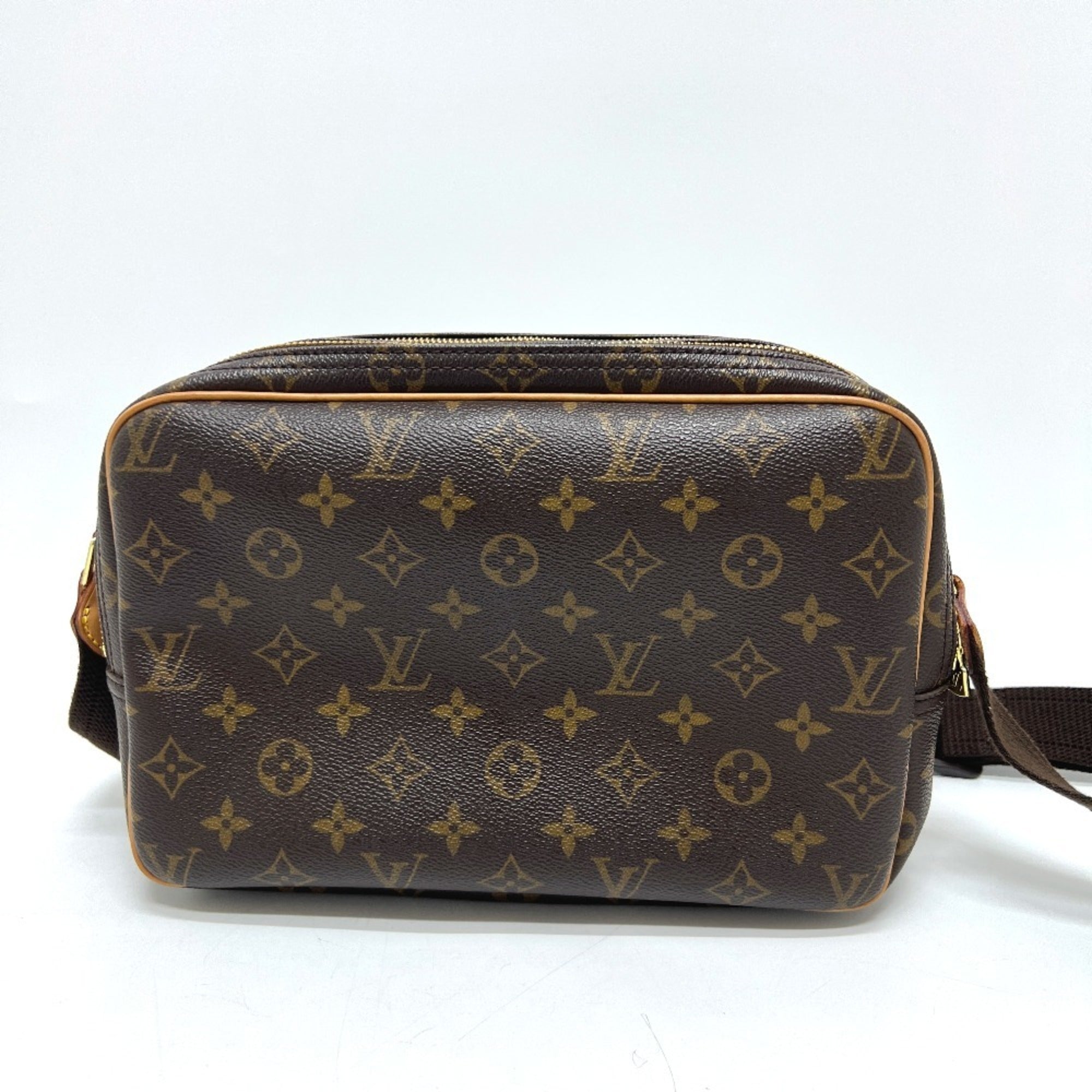 Louis Vuitton Brown Monogram Monogram Shoulder Bag (Pre-Owned)