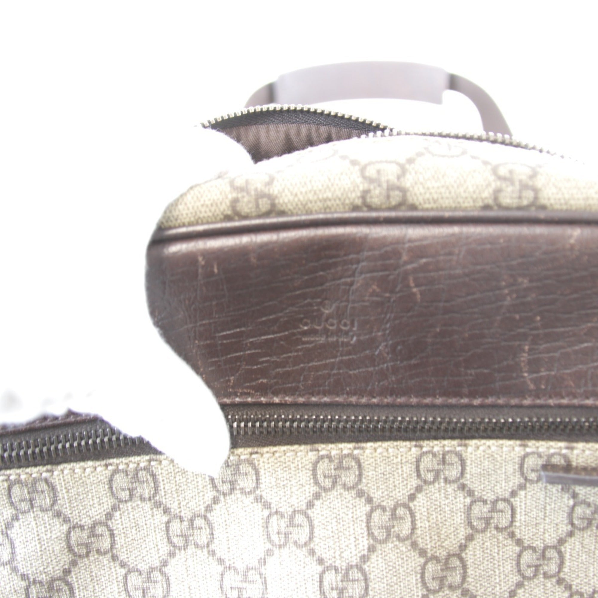 Gucci Beige Gg Supreme Shoulder Bag (Pre-Owned)