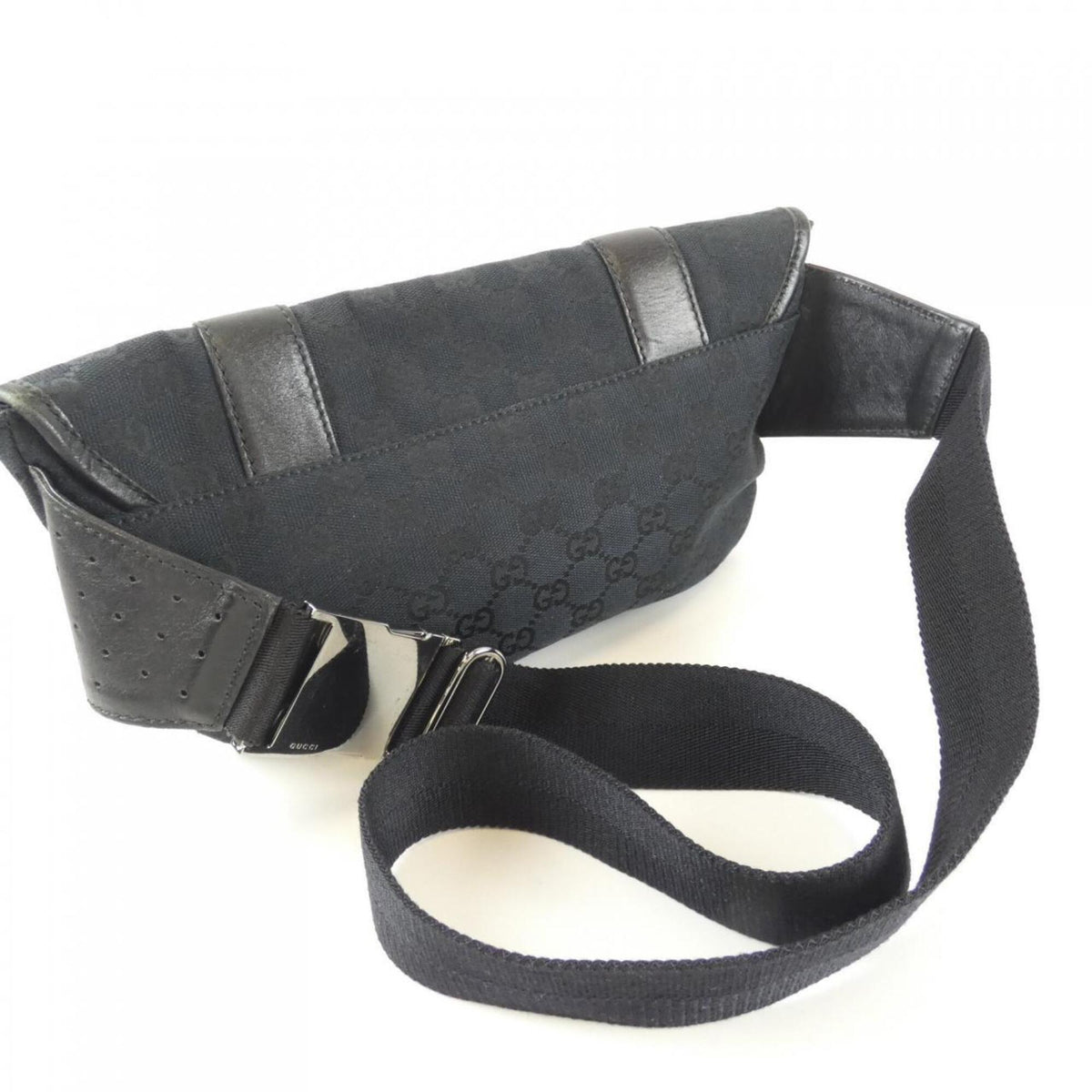 Gucci Black Gg Canvas Fanny Pack (Pre-Owned)