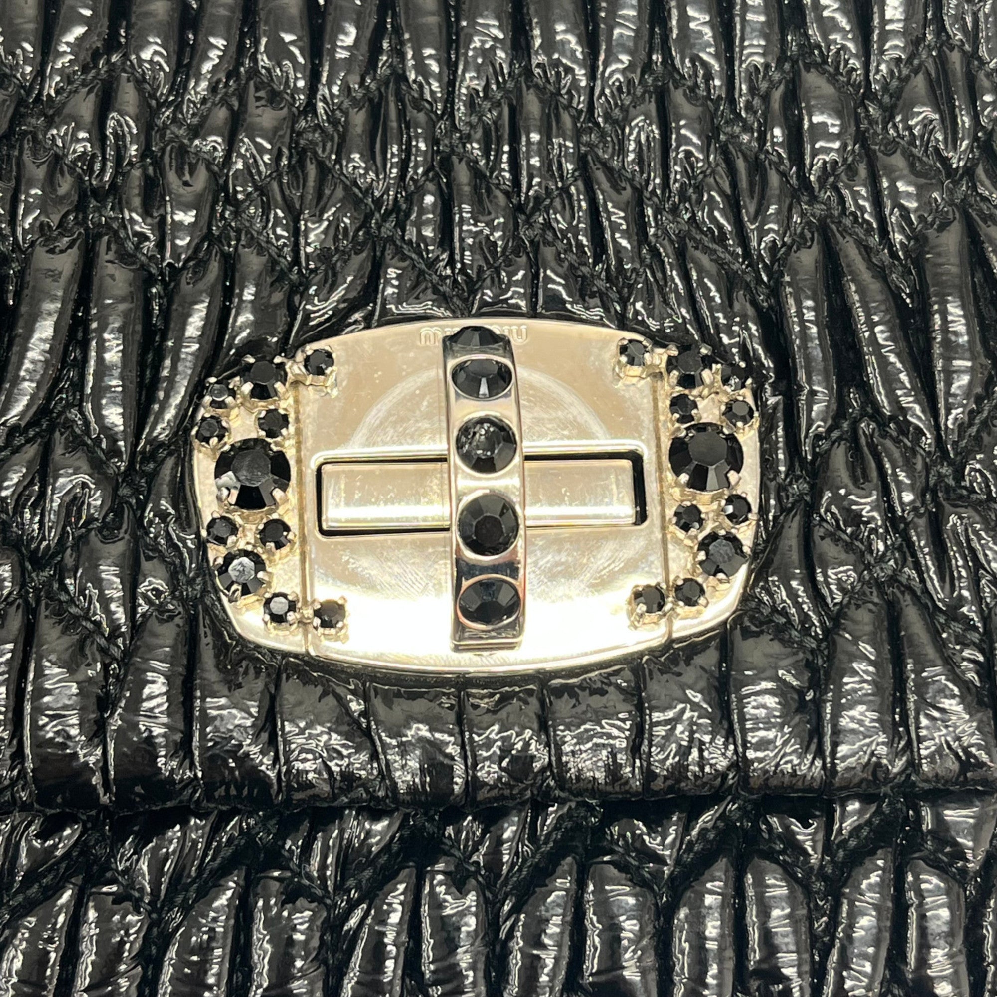 Miu Miu Matelasse Black Patent Leather Clutch Bag Shoulder Bag (Pre-Owned)