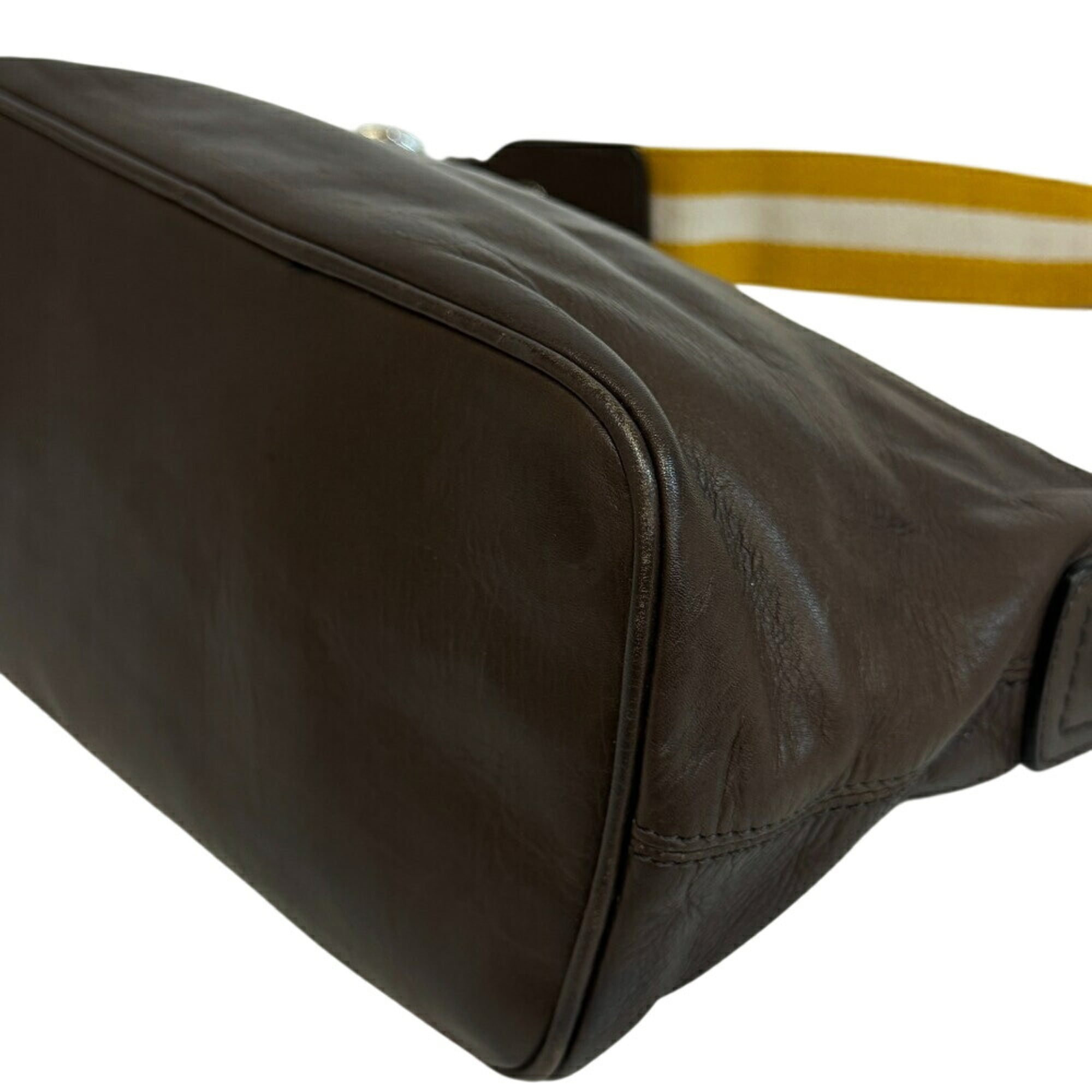 Bally Brown Leather Shoulder Bag (Pre-Owned)