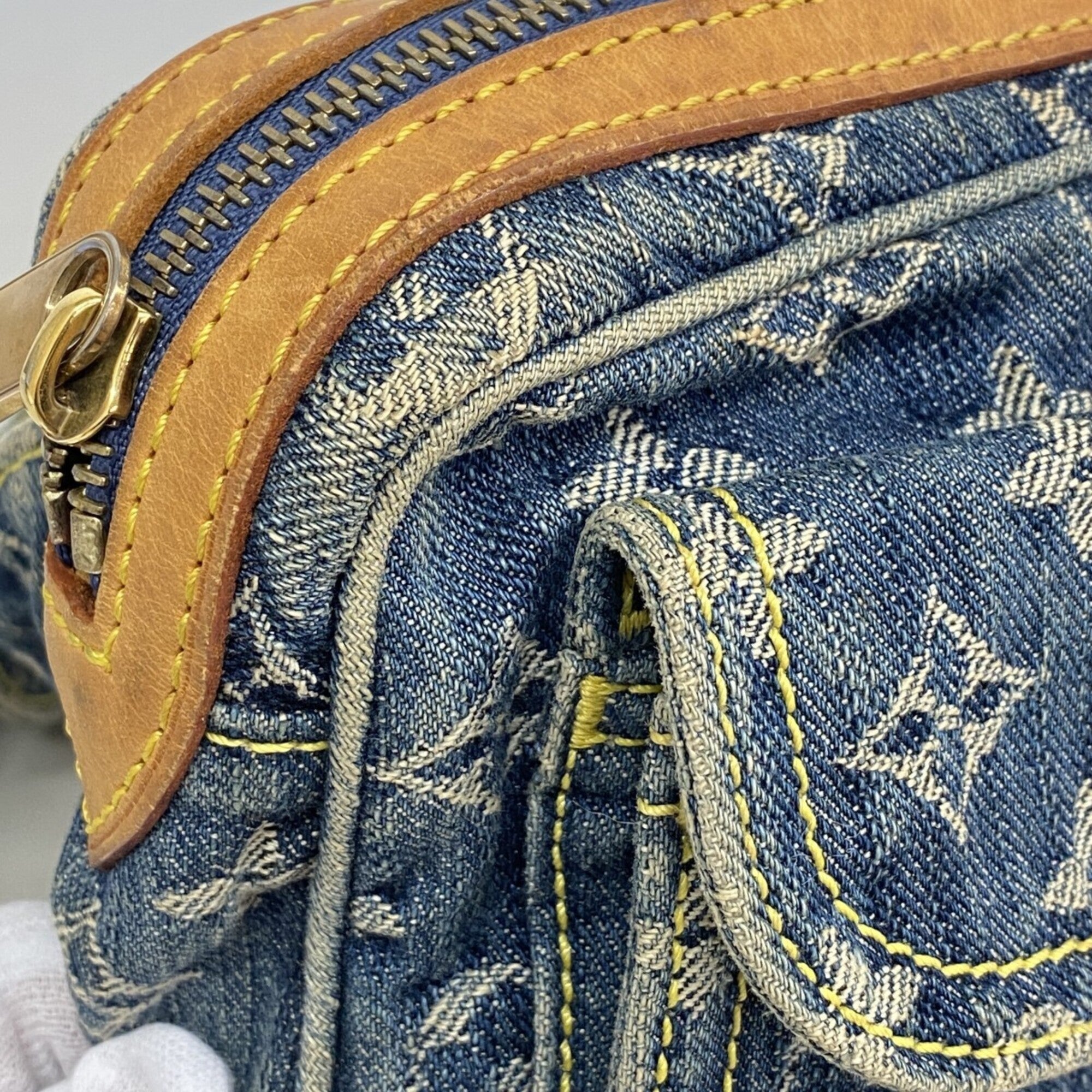 Louis Vuitton Blue Fanny Pack (Pre-Owned)