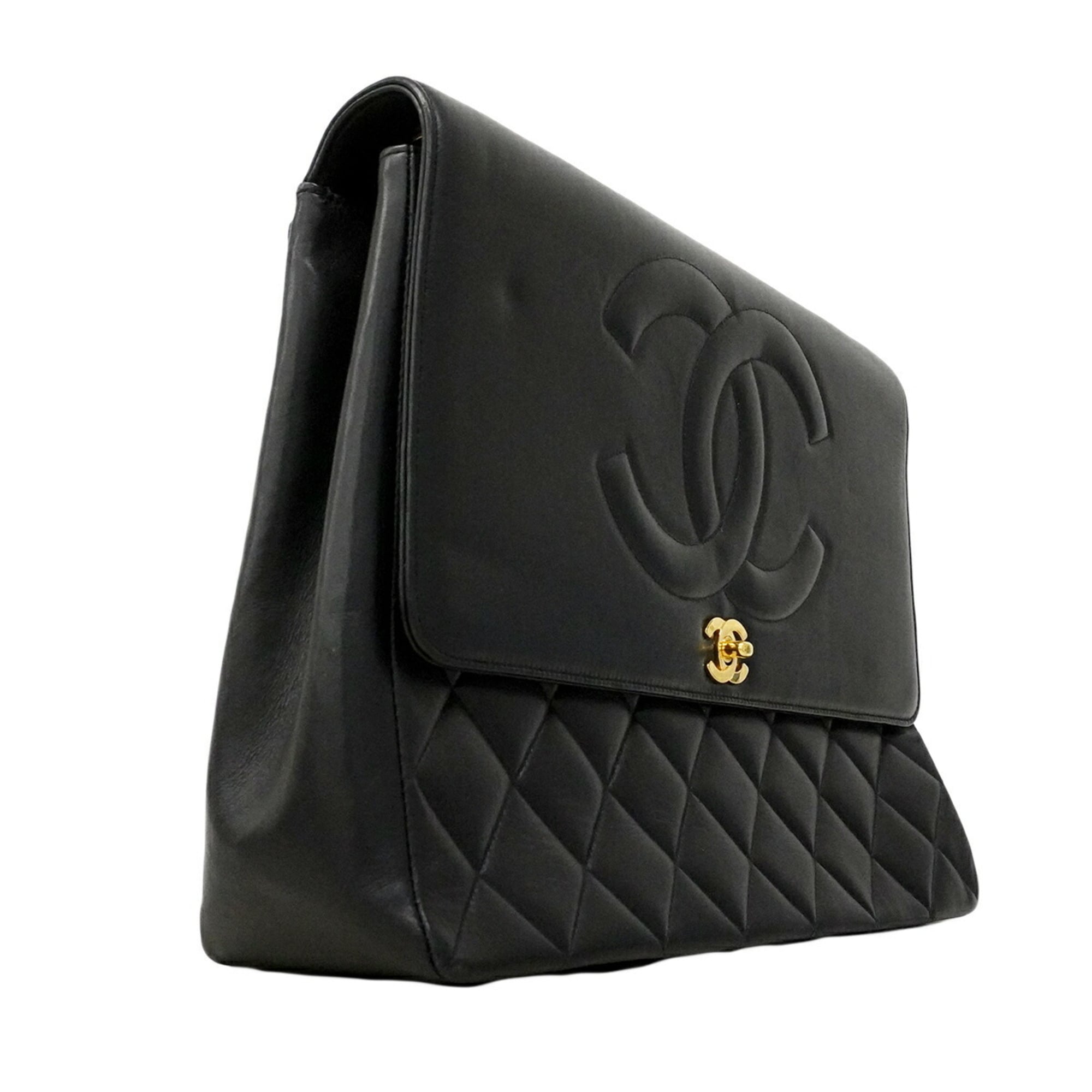 Chanel Black Leather Shoulder Bag (Pre-Owned)