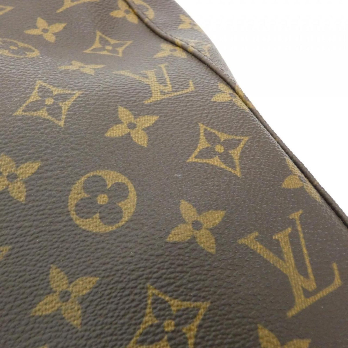 Louis Vuitton Marron Coated Canvas Shoulder Bag (Pre-Owned)