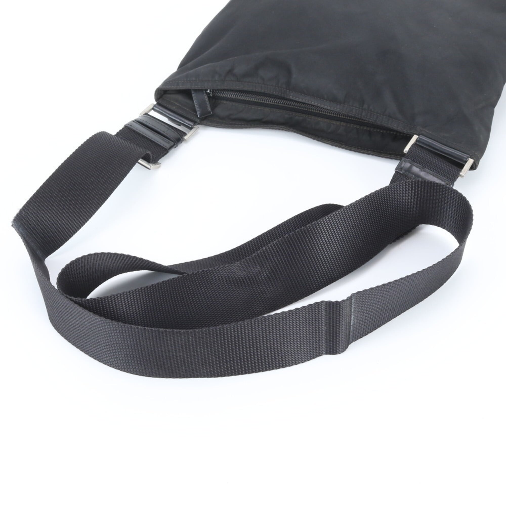Prada Black Nylon Leather Shoulder Bag (Pre-Owned)
