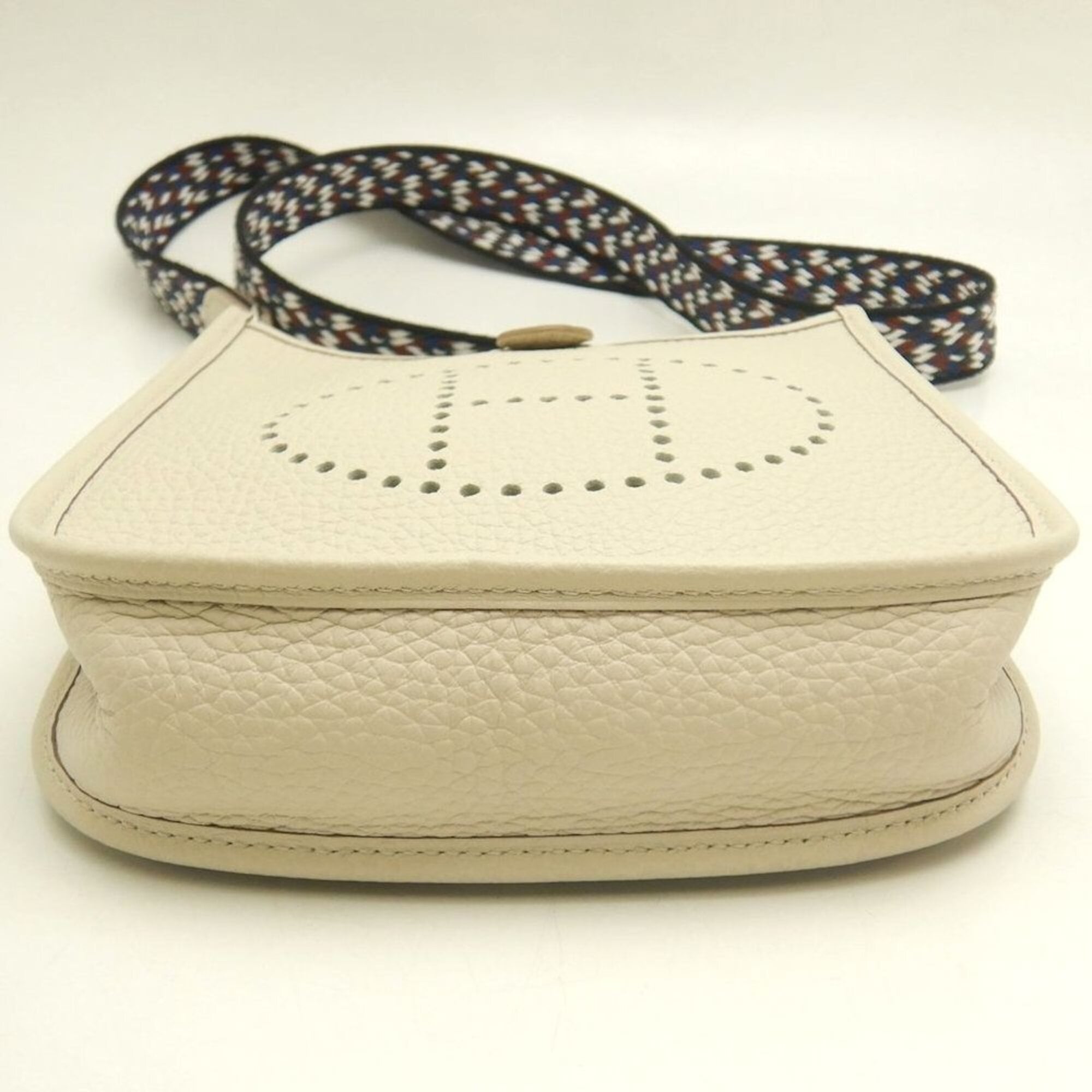 Hermes Silver Taurillon Clemence Leather Shoulder Bag (Pre-Owned)