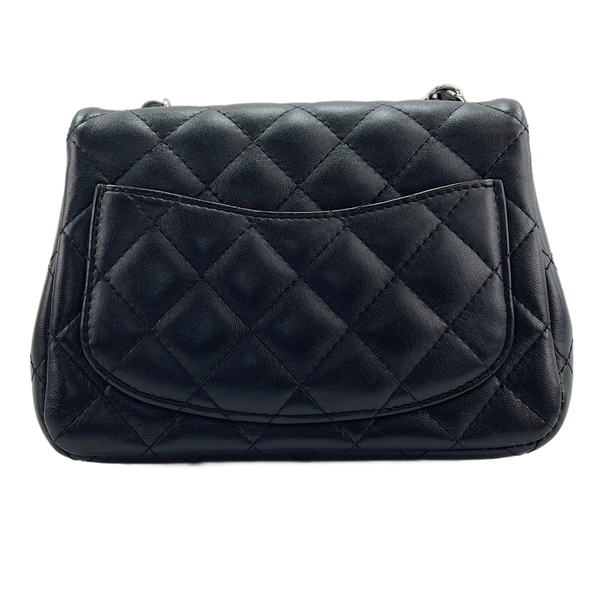 Chanel Black Shoulder Bag (Pre-Owned)