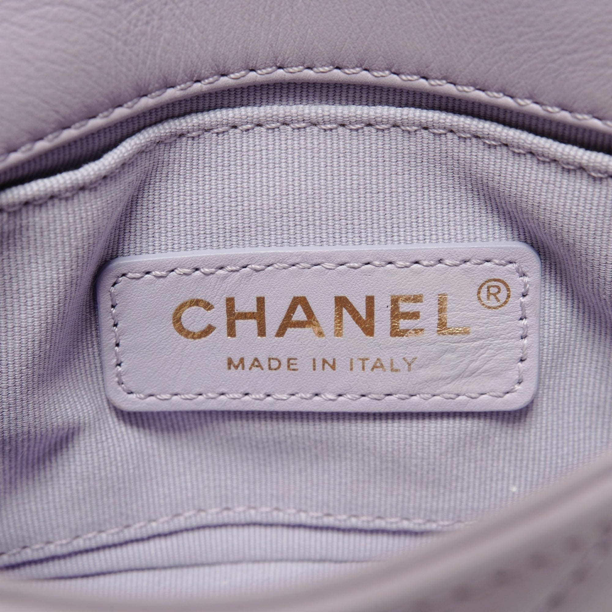 Chanel Purple Shoulder Bag (Pre-Owned)