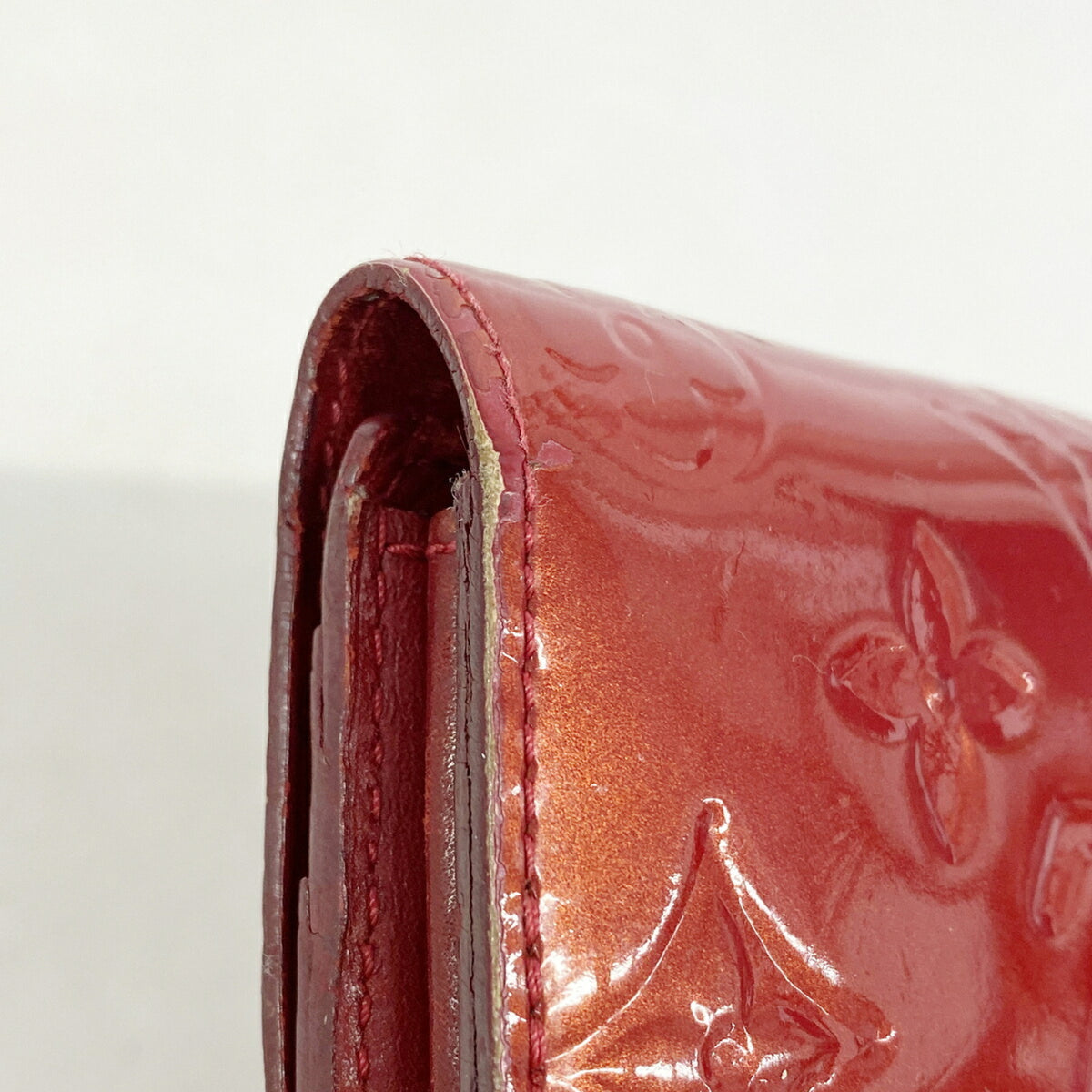 Louis Vuitton Pomme D'amour Long Wallet (Bi-Fold) (Pre-Owned)