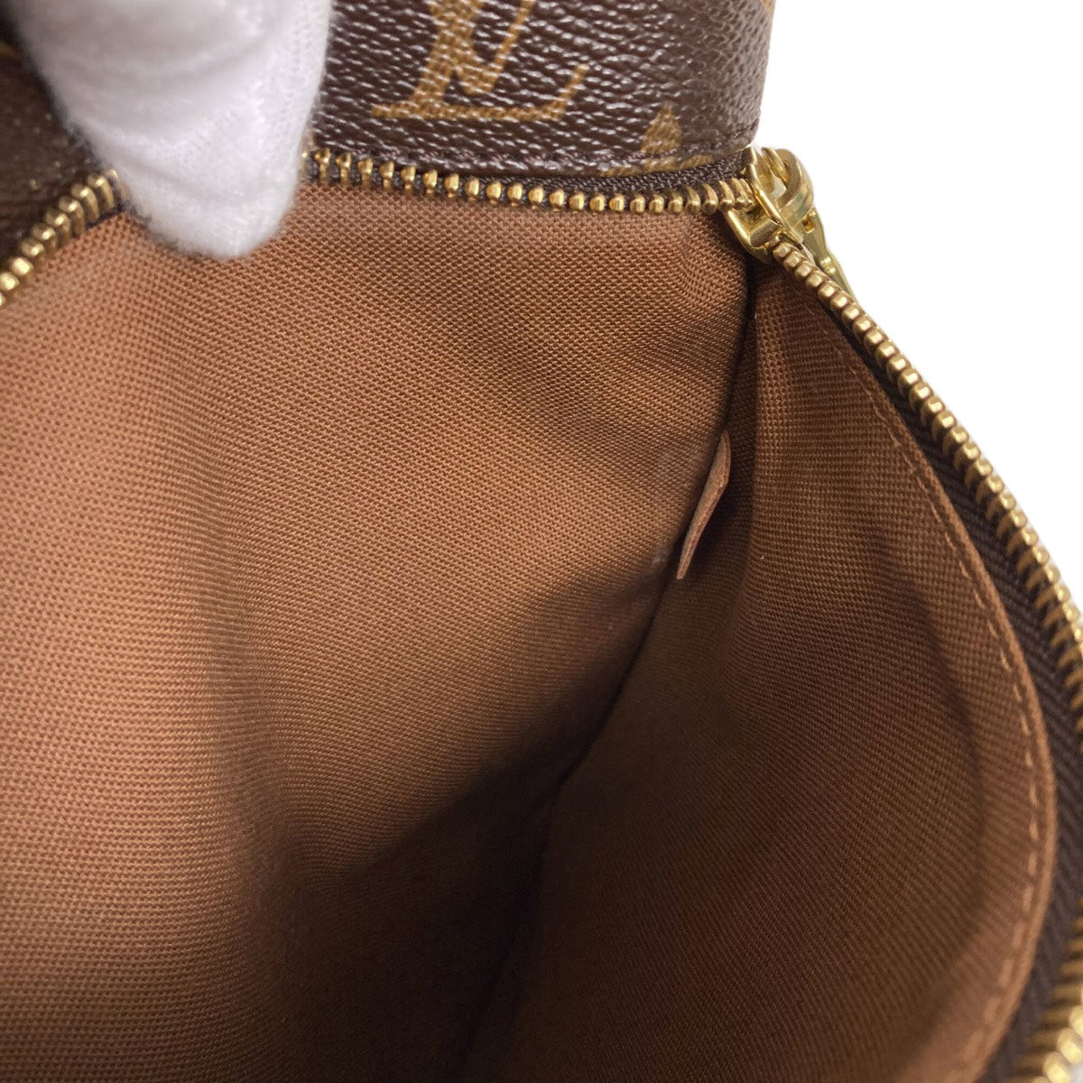 Louis Vuitton Monogram Monogram Shoulder Bag (Pre-Owned)