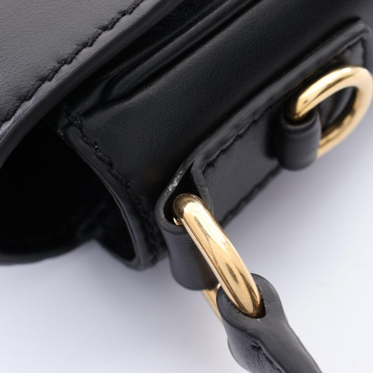 Miu Miu Black Leather Handbag (Pre-Owned)