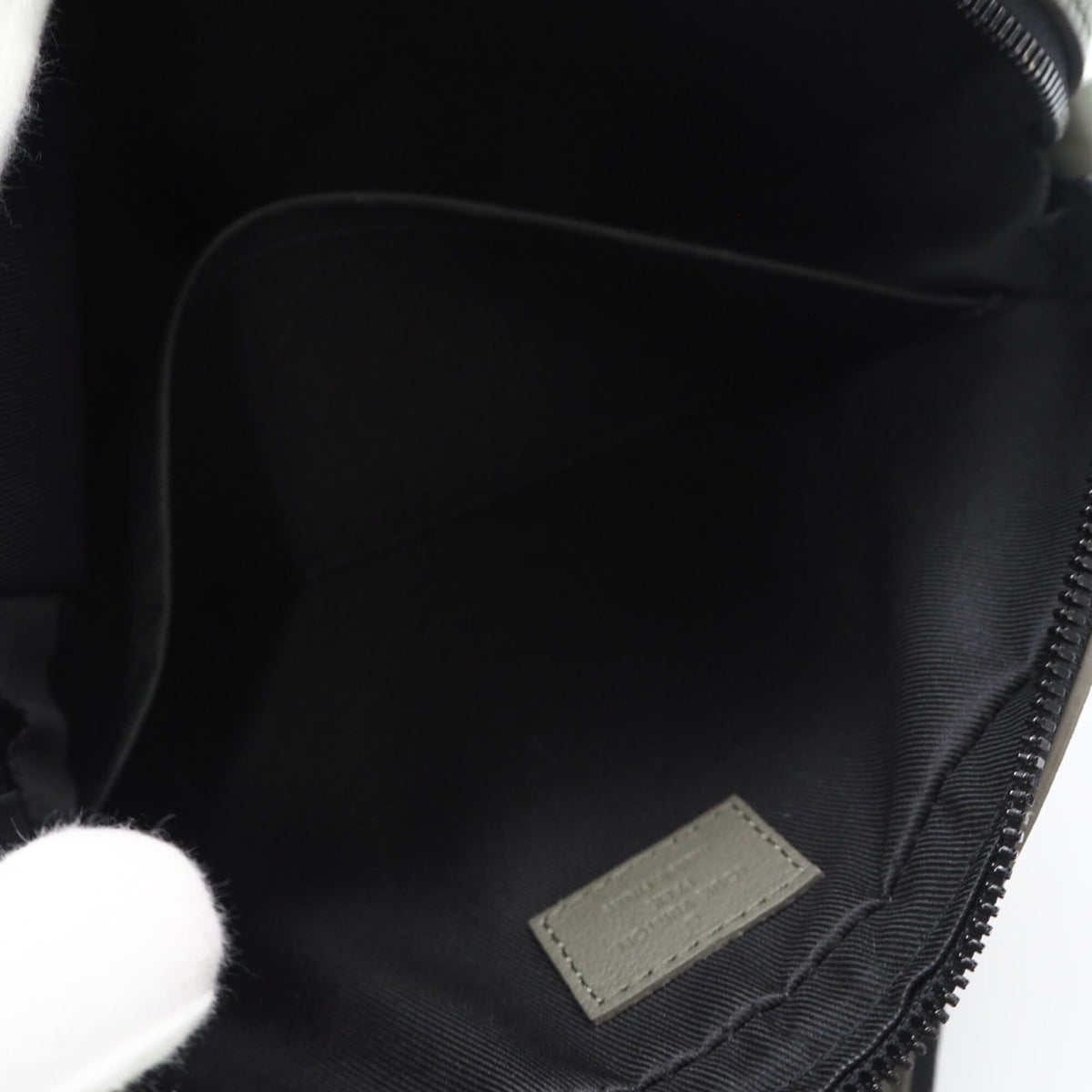 Louis Vuitton Khaki White Leather Shoulder Bag (Pre-Owned)