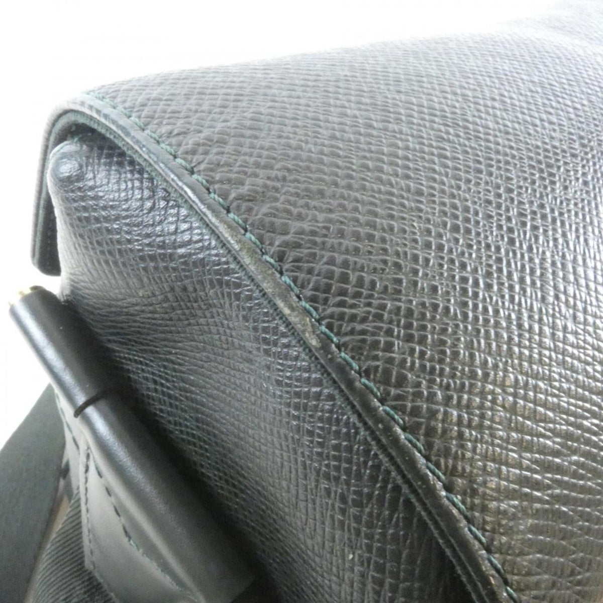 Louis Vuitton Episea Leather Shoulder Bag (Pre-Owned)