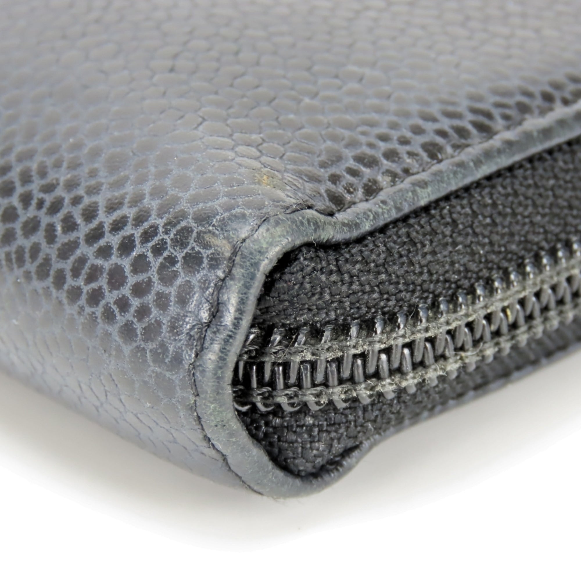 Chanel Black Grained Calfskin Long Wallet (Bi-Fold) (Pre-Owned)
