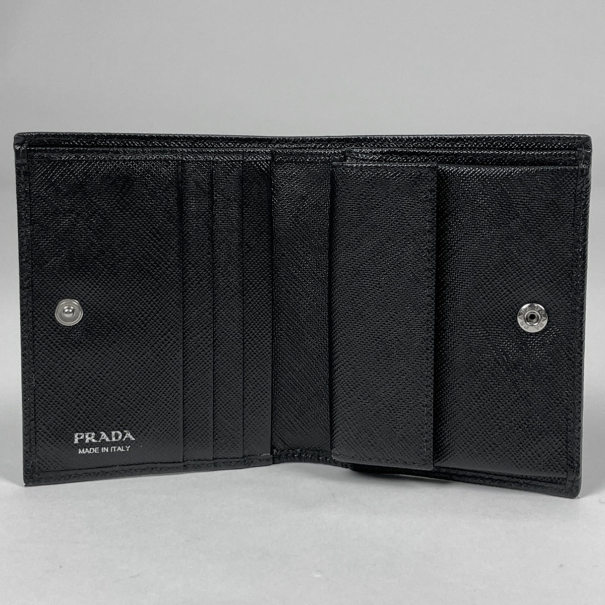 Prada Black Leather Wallet (Bi-Fold) (Pre-Owned)