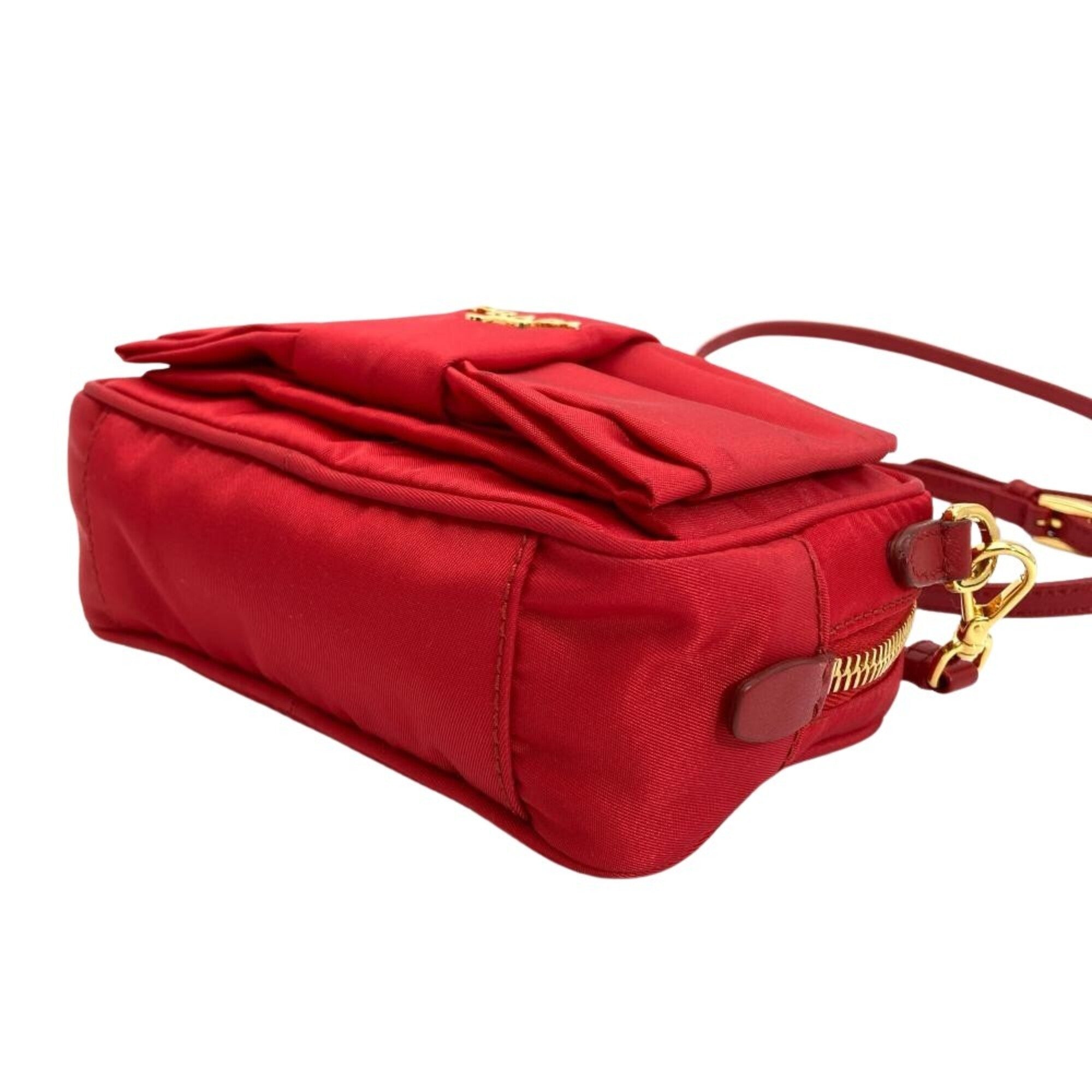Prada Red Color Nylon Shoulder Bag (Pre-Owned)