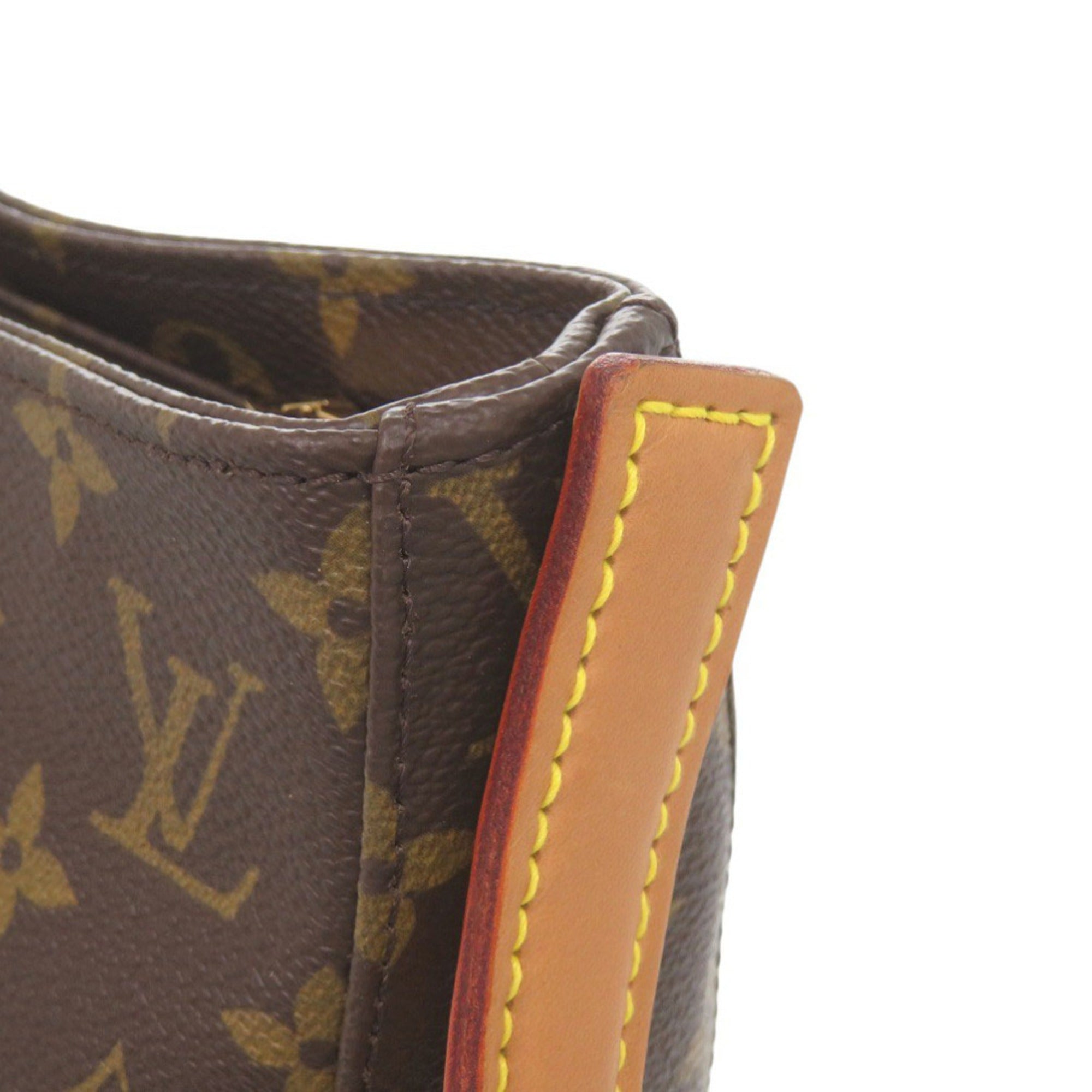 Louis Vuitton Brown Monogram Monogram Shoulder Bag (Pre-Owned)