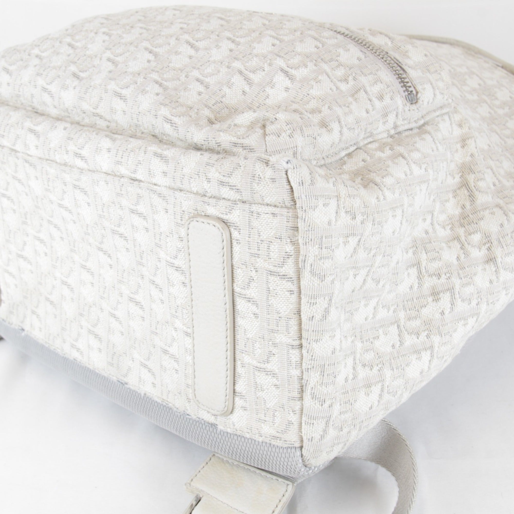 Christian Dior White Canvas Leather Backpack (Pre-Owned)