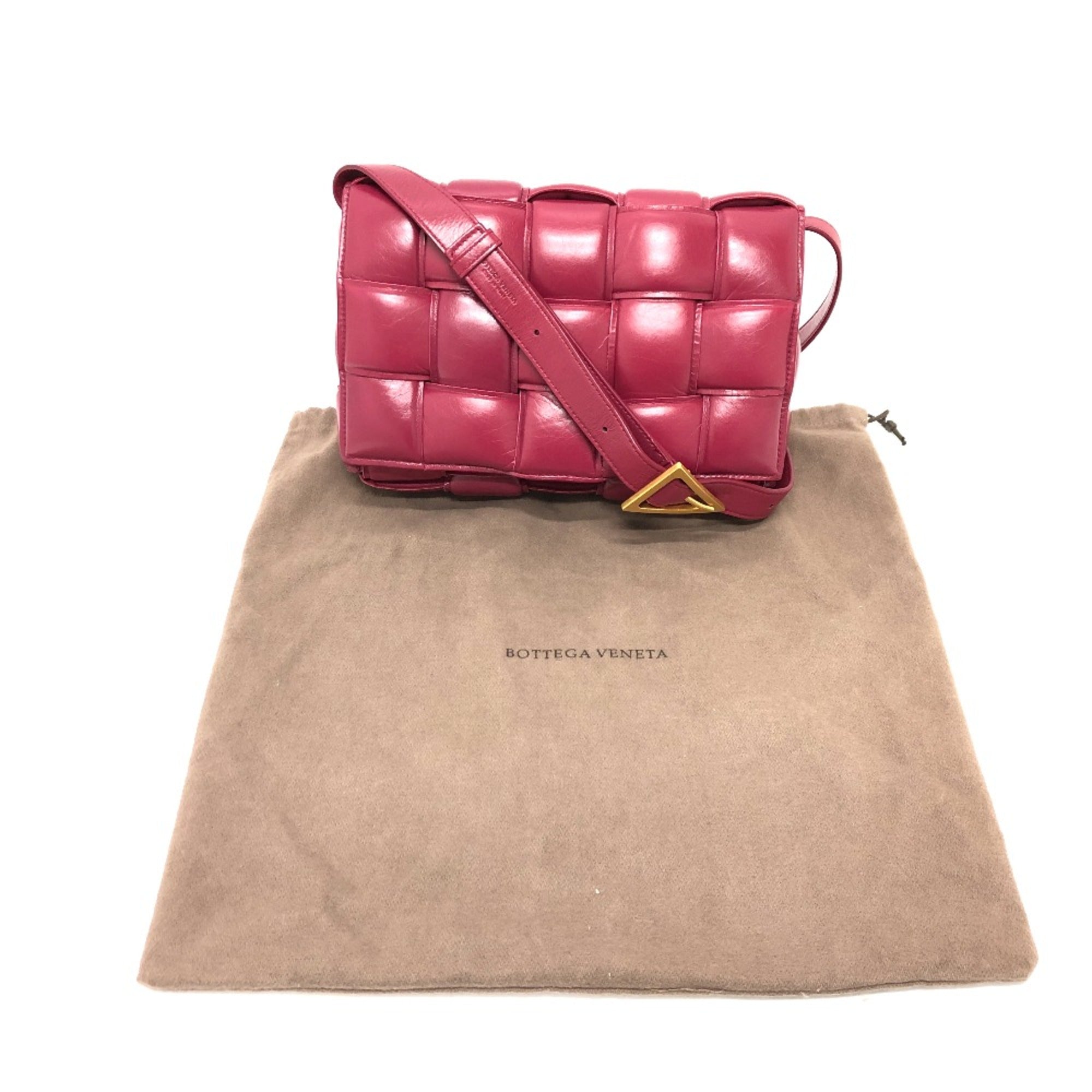 Bottega Veneta Other Leather Shoulder Bag (Pre-Owned)