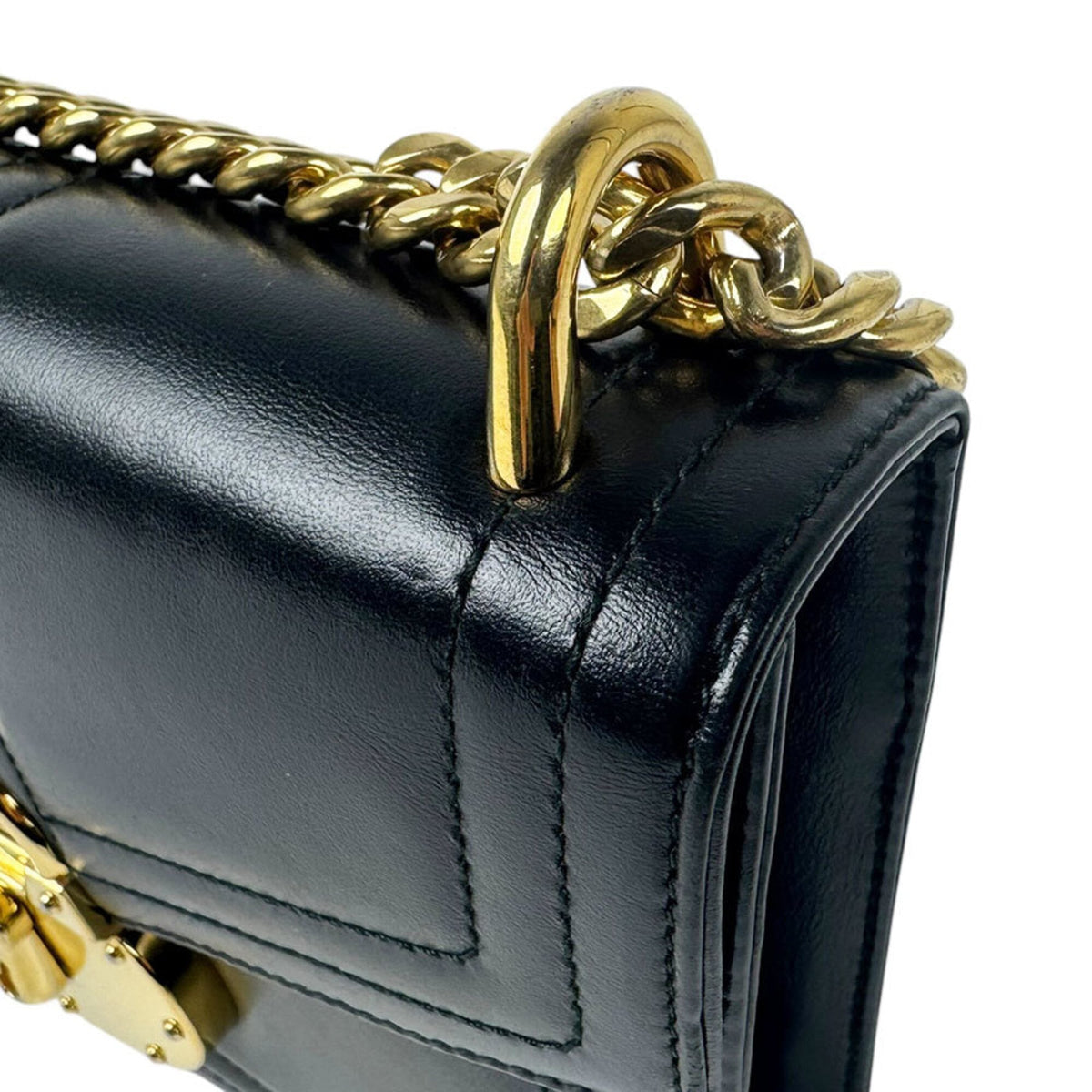 Prada Black Leather Shoulder Bag (Pre-Owned)