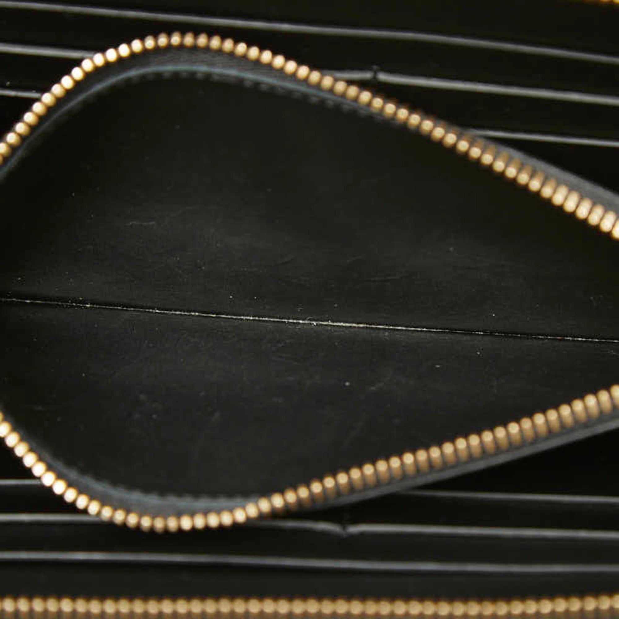 Loewe Black Leather Long Wallet (Bi-Fold) (Pre-Owned)