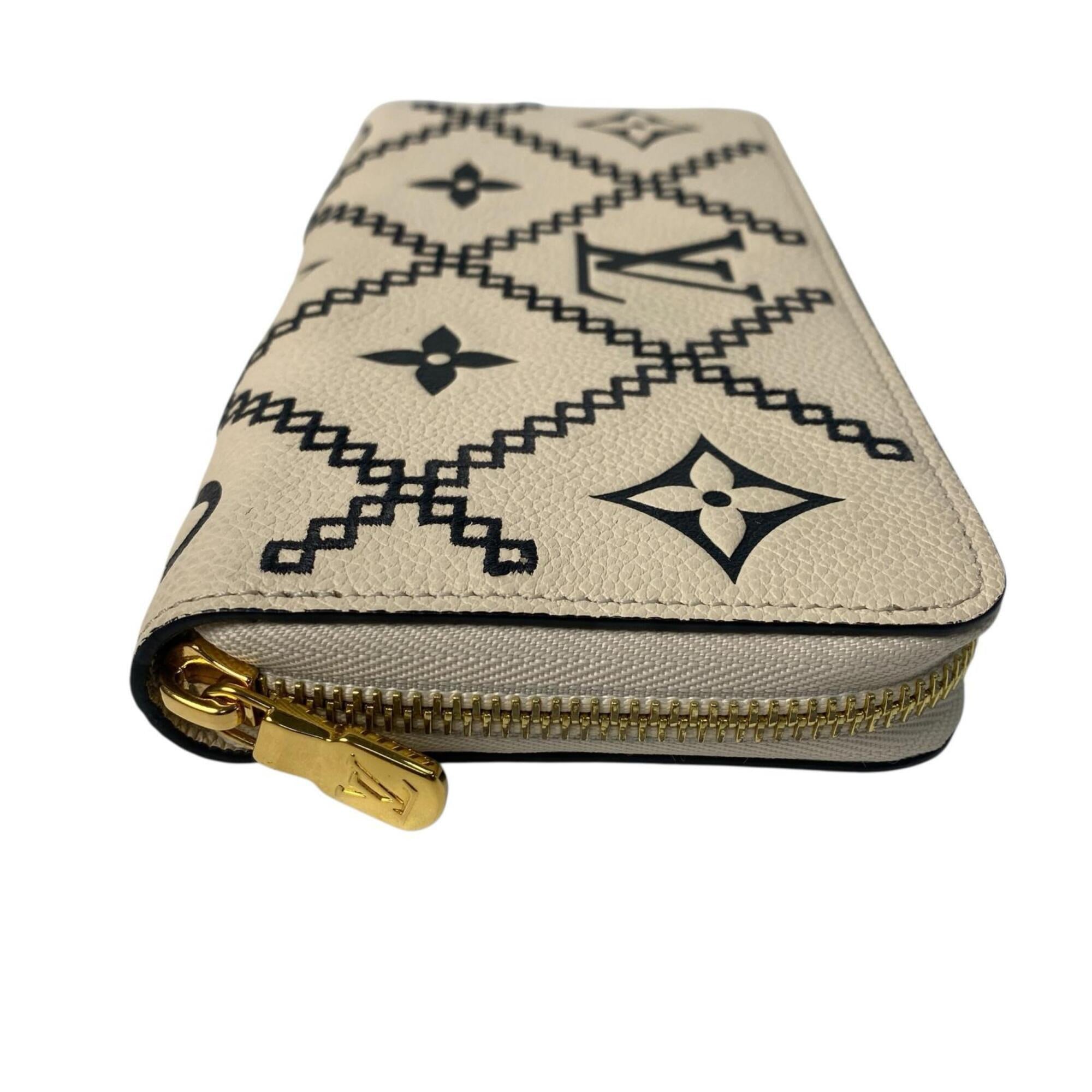 Louis Vuitton Cream Leather Long Wallet (Bi-Fold) (Pre-Owned)