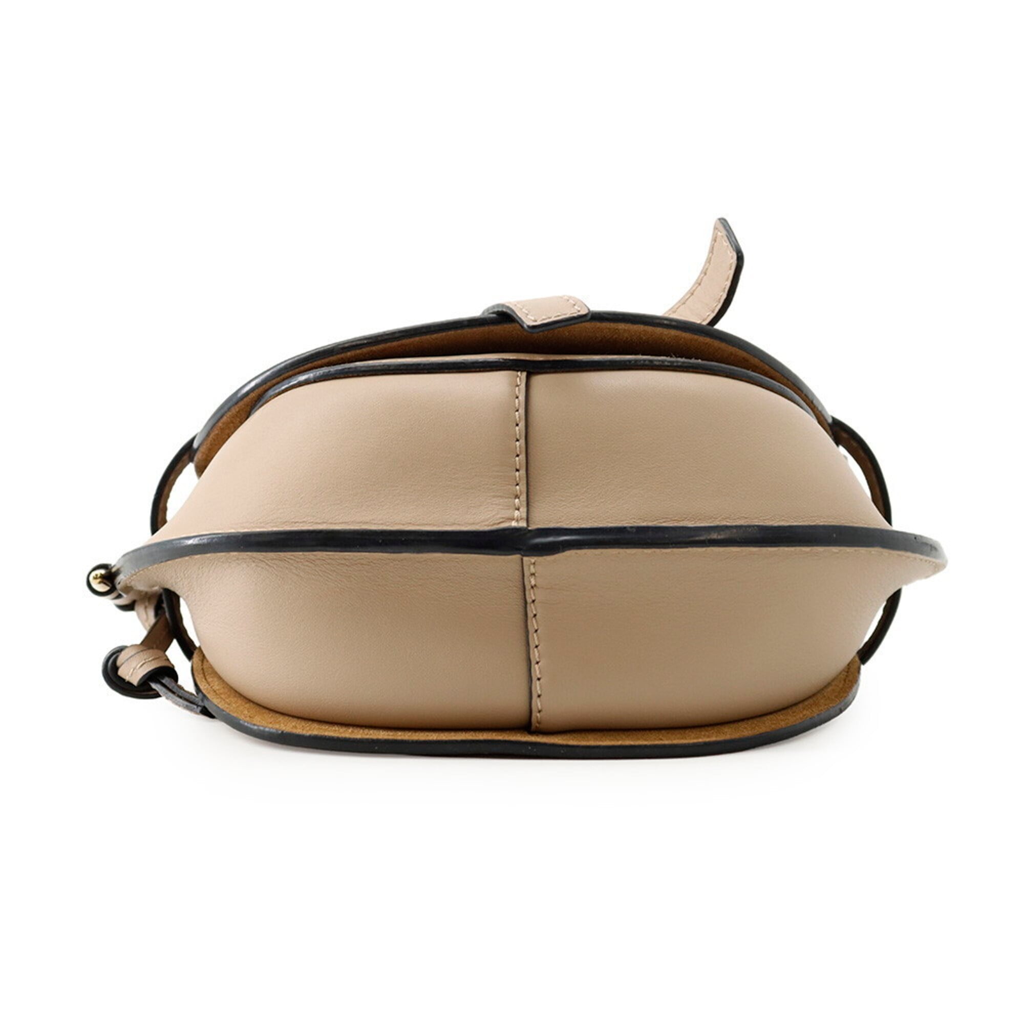 Loewe Sand Leather Shoulder Bag (Pre-Owned)