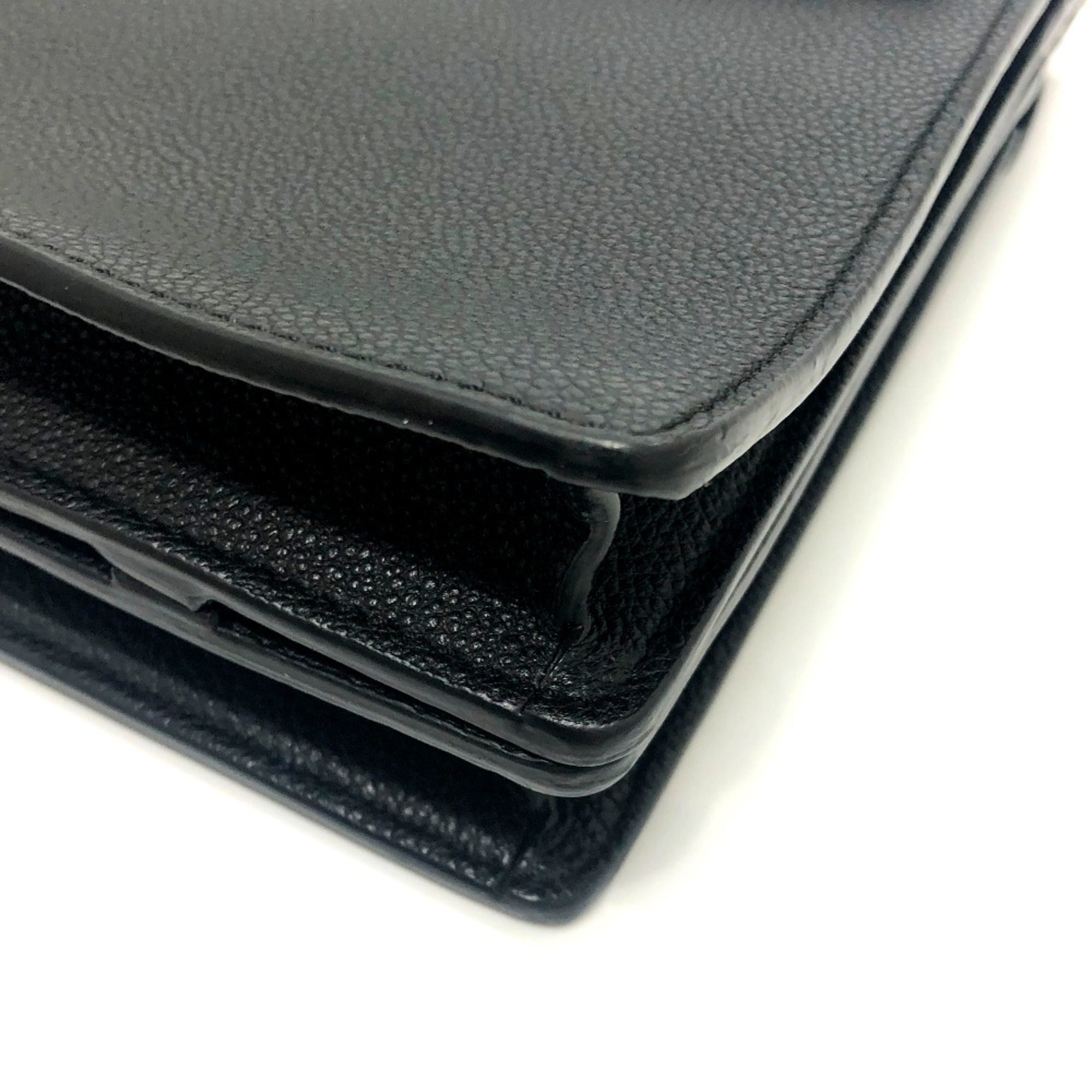 Burberry Black Leather Handbag (Pre-Owned)