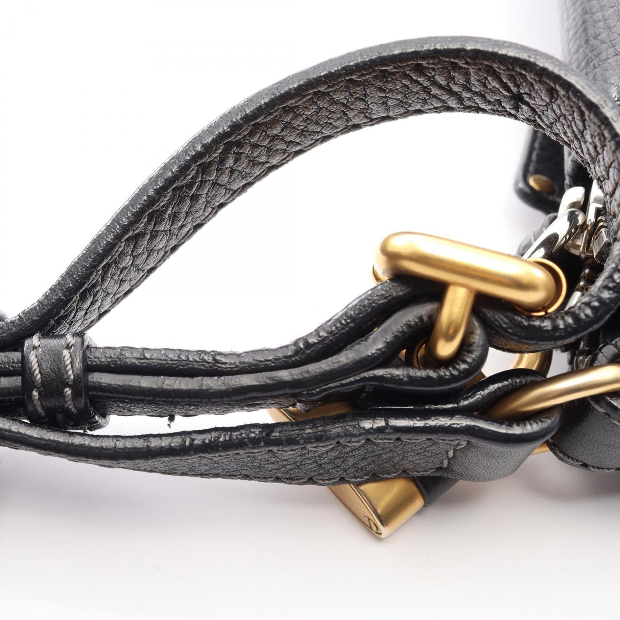 Chloé Black Leather Handbag Shoulder Bag (Pre-Owned)