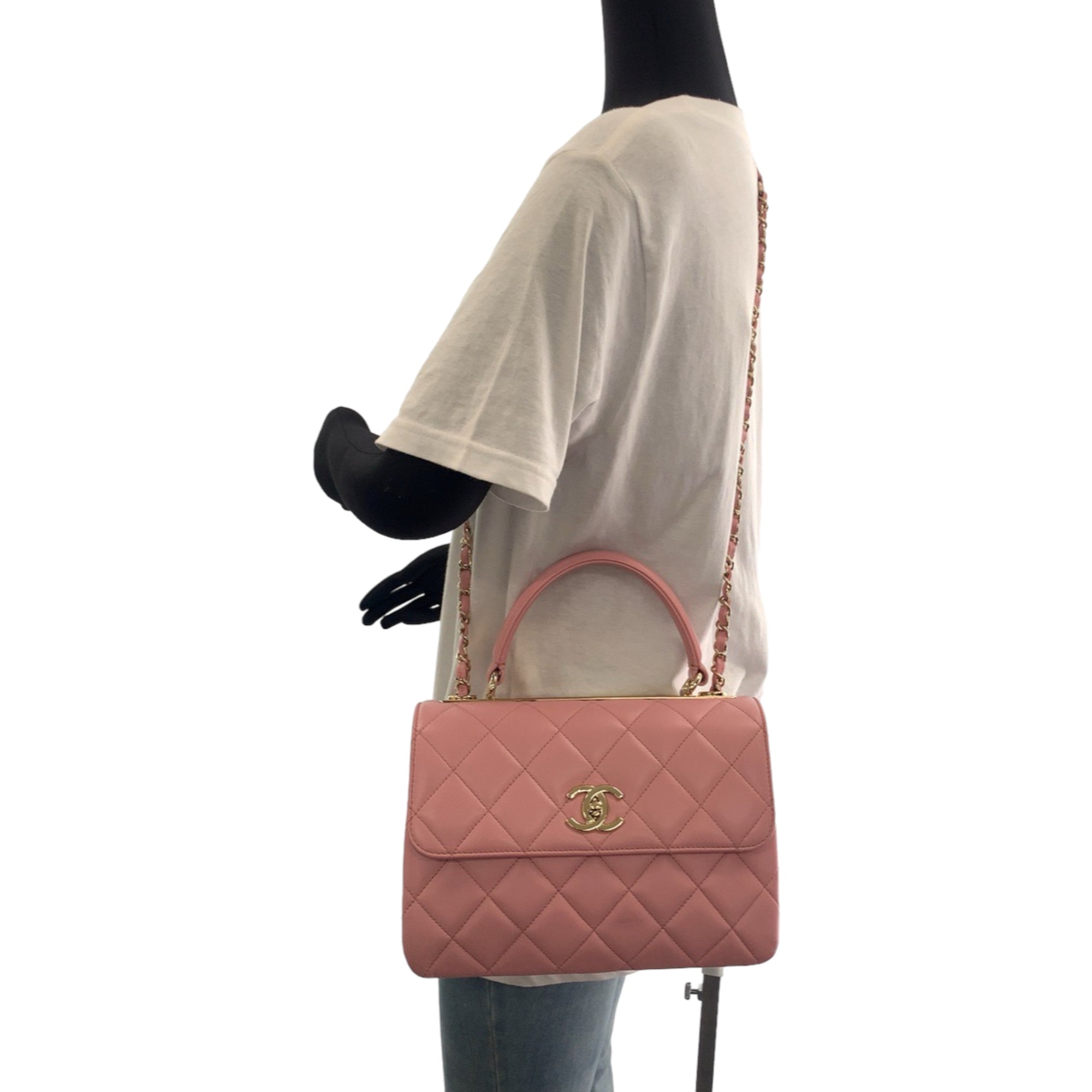 Chanel Pink Leather Handbag Shoulder Bag (Pre-Owned)