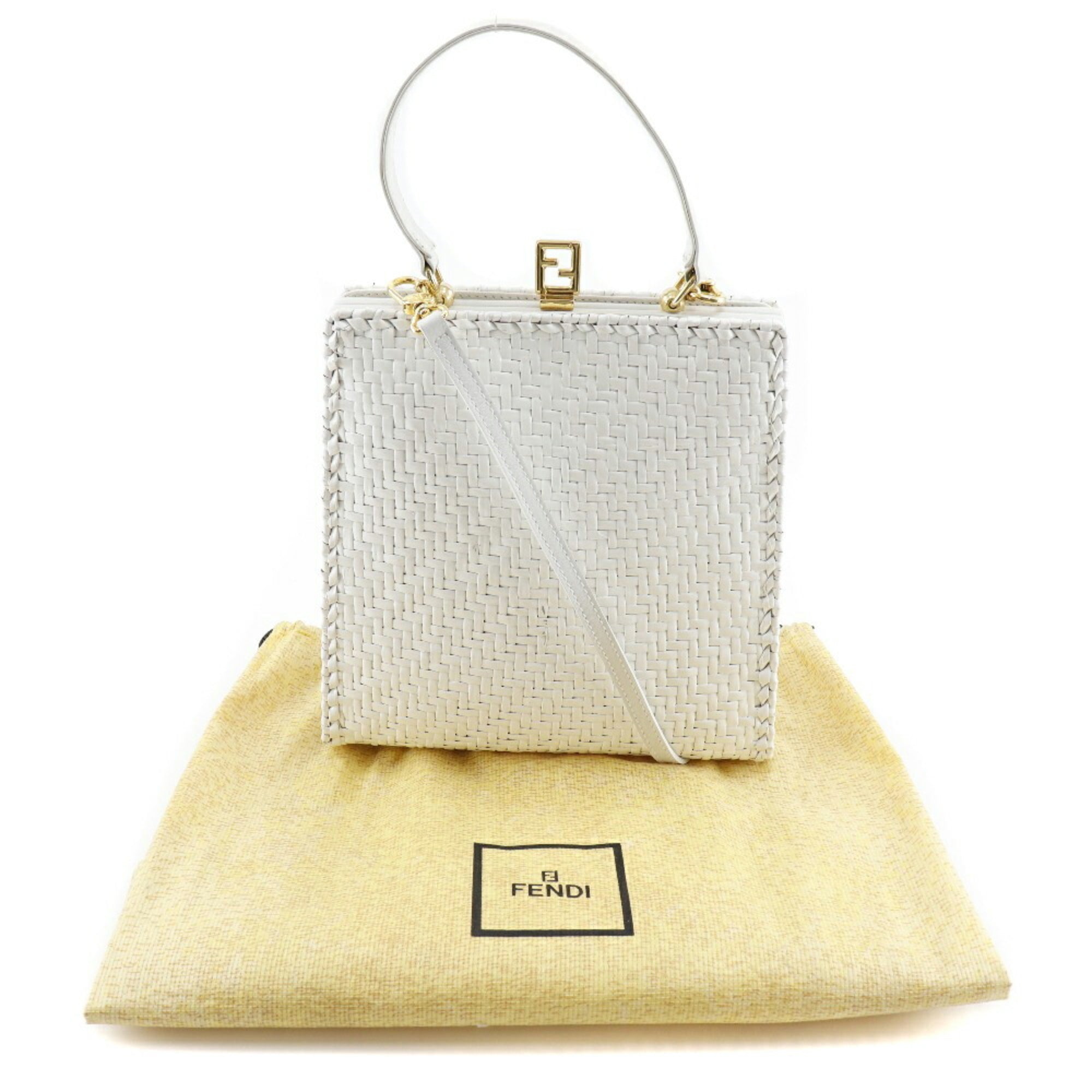 Fendi White Leather Handbag (Pre-Owned)