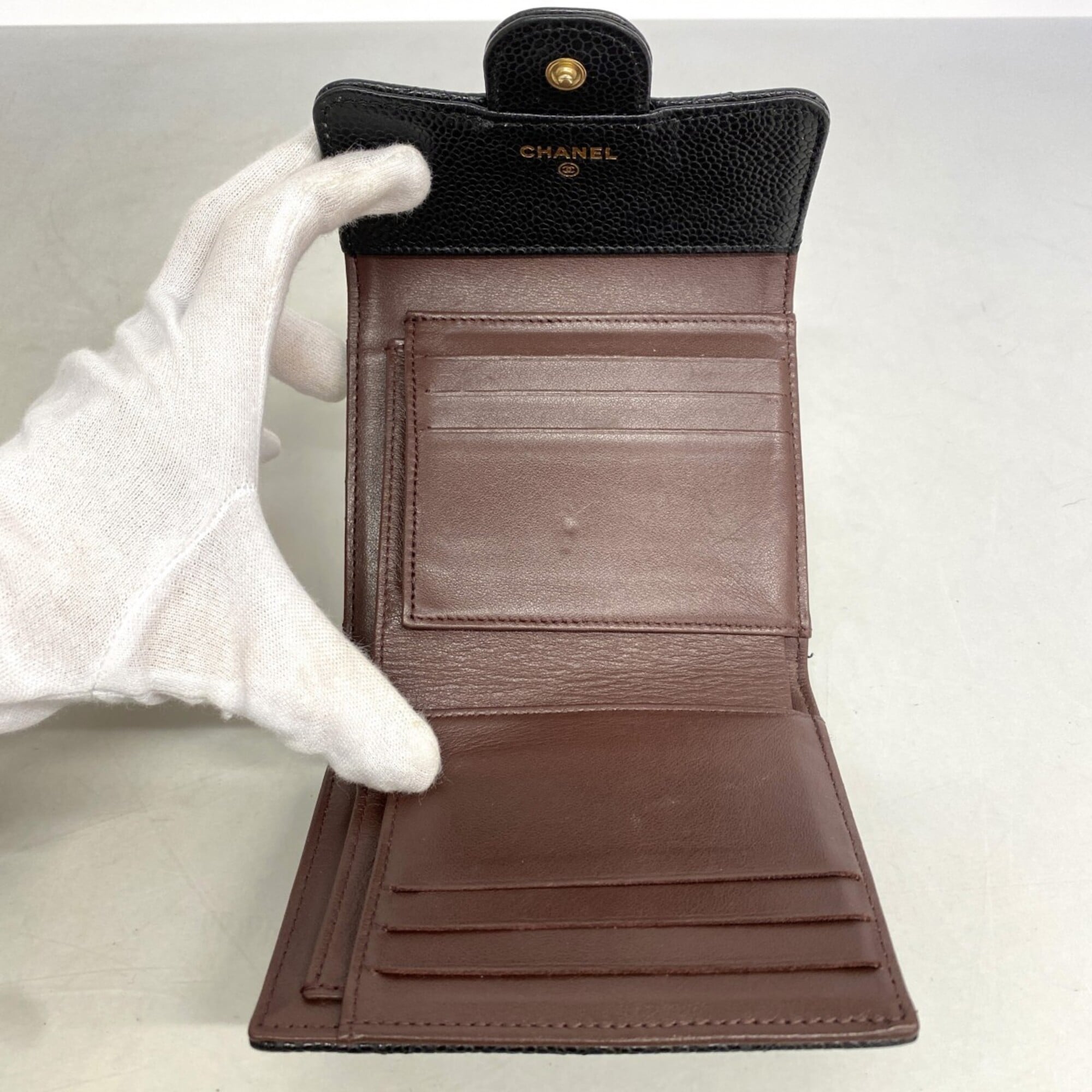 Chanel Black Grained Calfskin Wallet (Tri-Fold) (Pre-Owned)