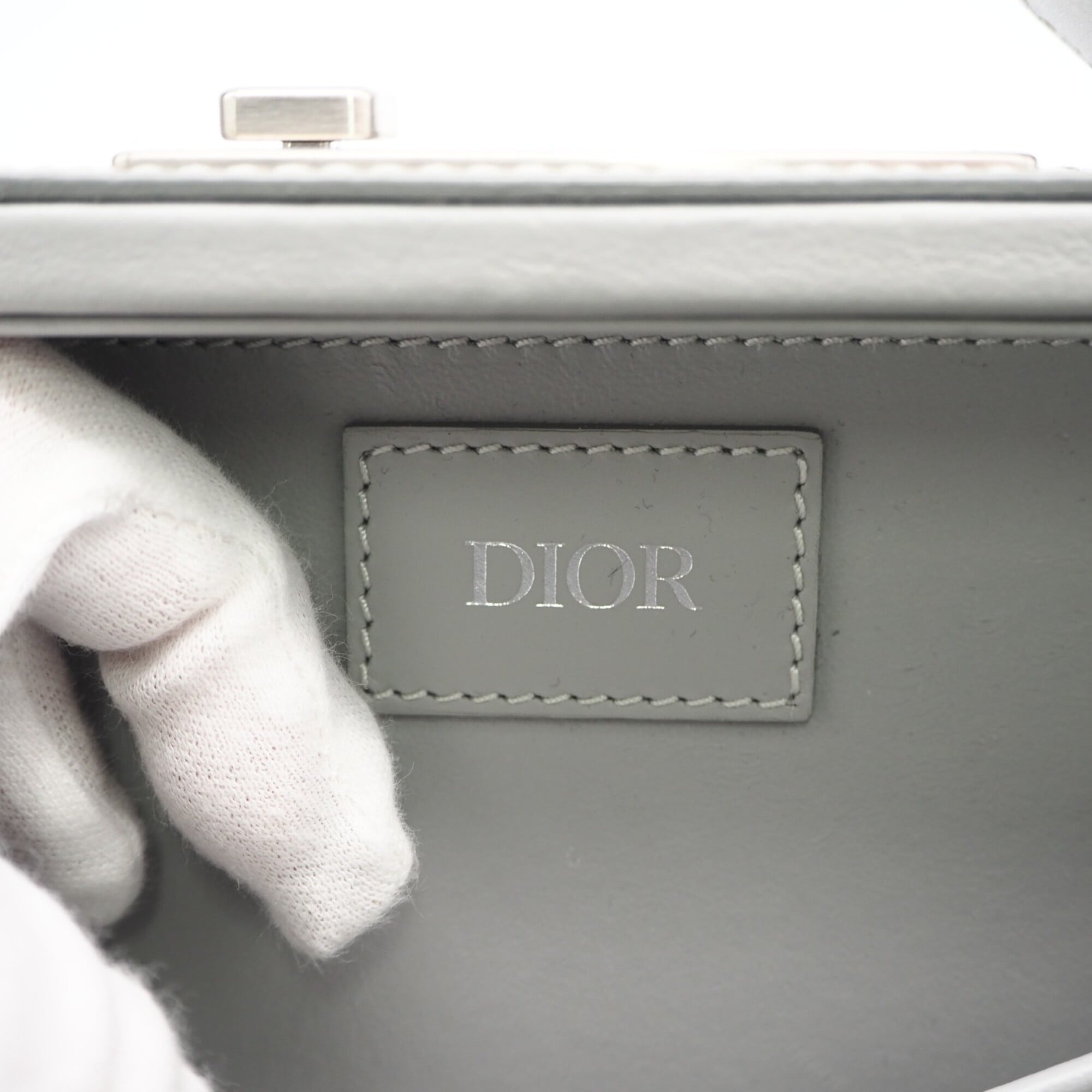 Christian Dior Gray Leather Handbag (Pre-Owned)