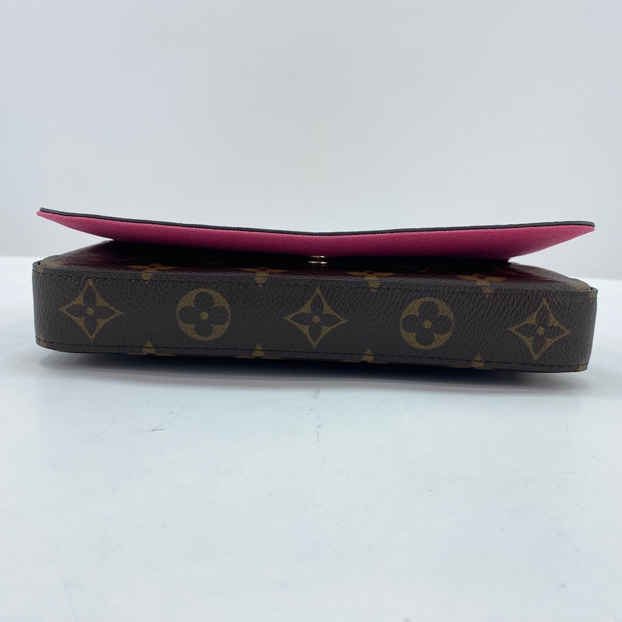 Louis Vuitton Monogram Brown Pochette Shoulder Bag (Pre-Owned)