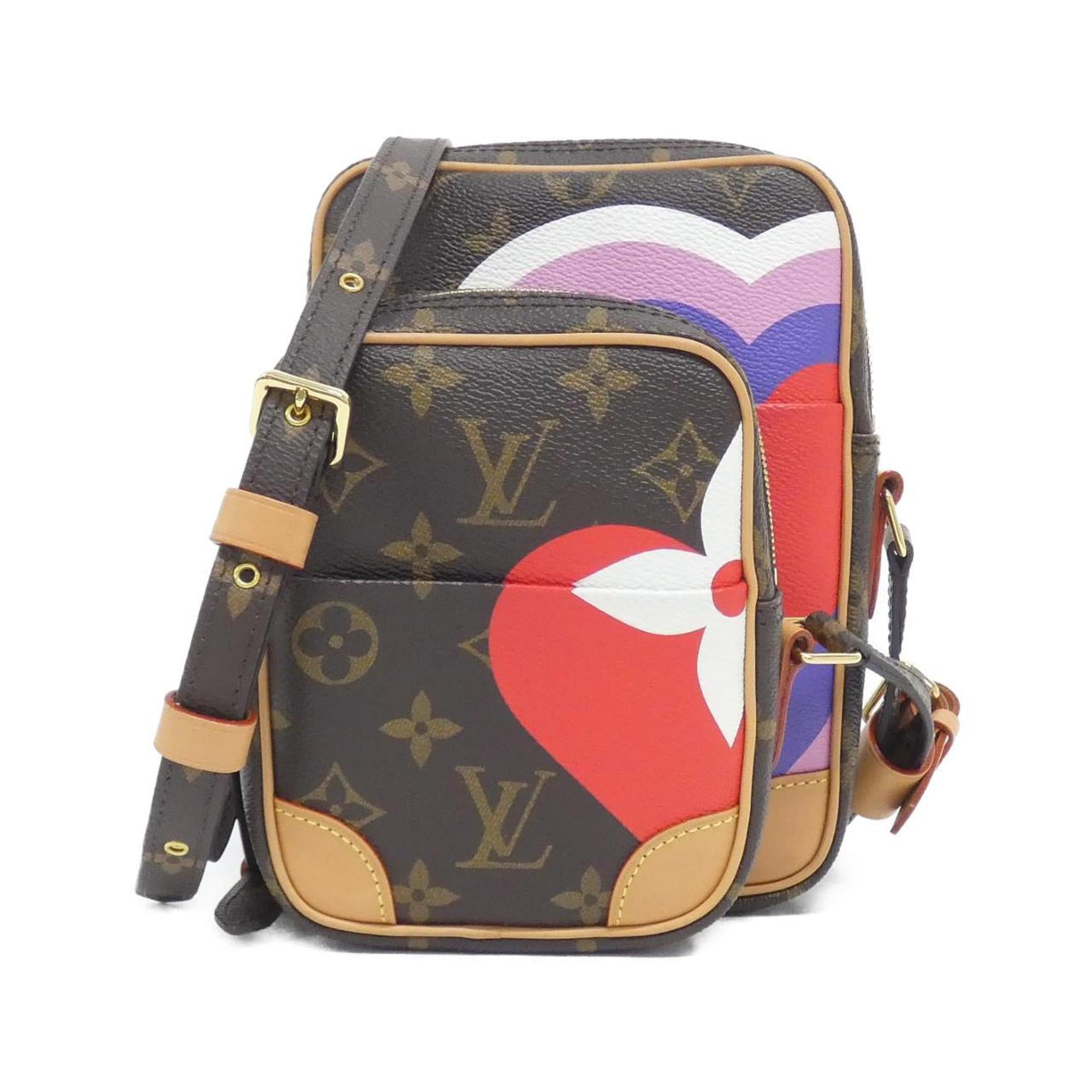 Louis Vuitton Marron Coated Canvas Shoulder Bag (Pre-Owned)