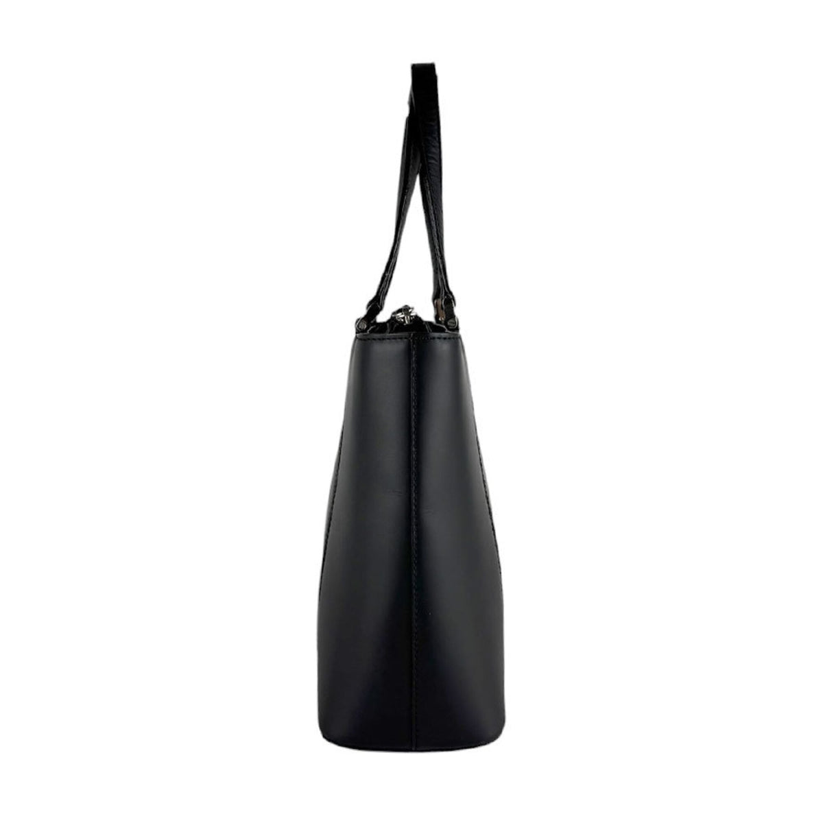 Burberry Black Leather Handbag (Pre-Owned)