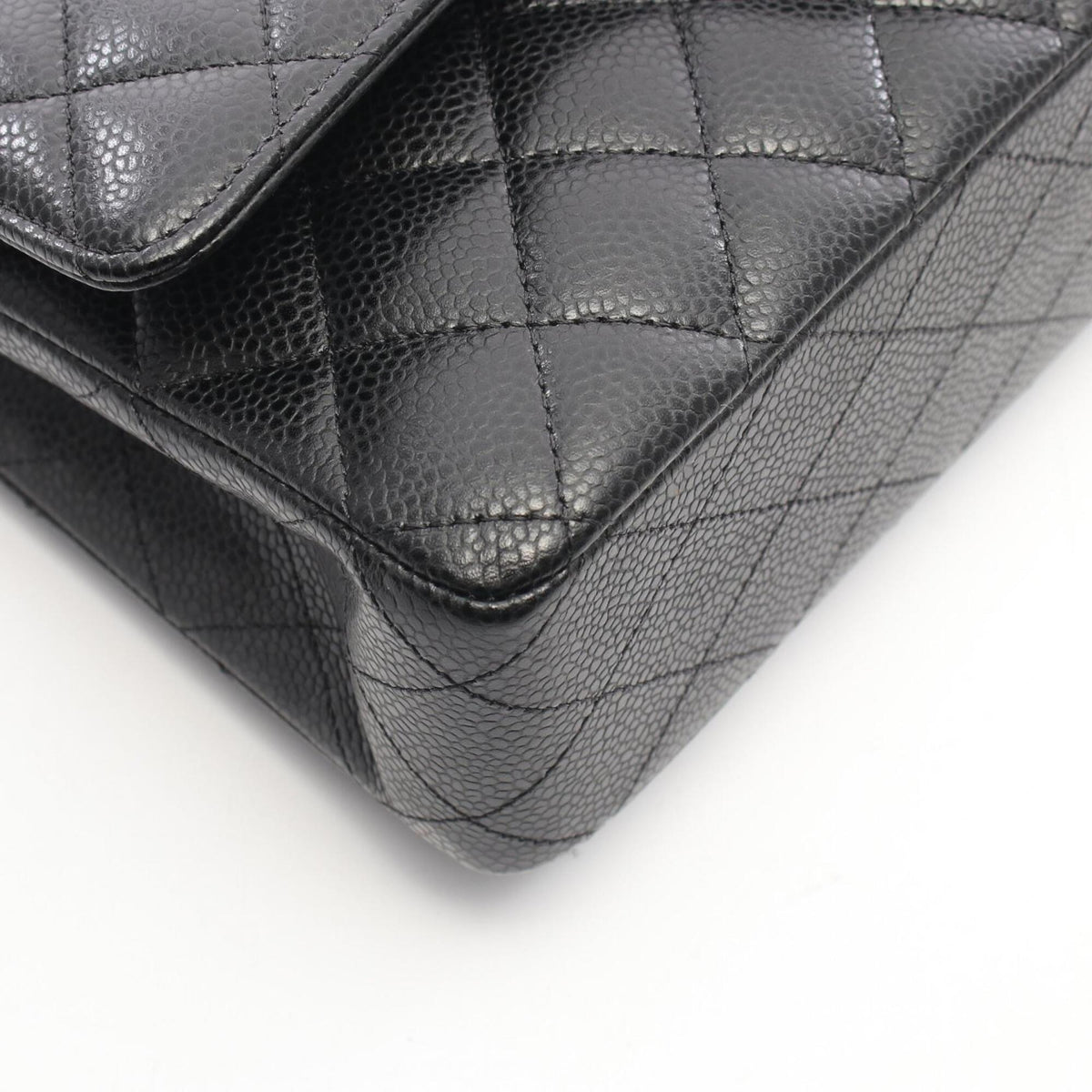 Chanel Black Grained Calfskin Handbag Shoulder Bag (Pre-Owned)