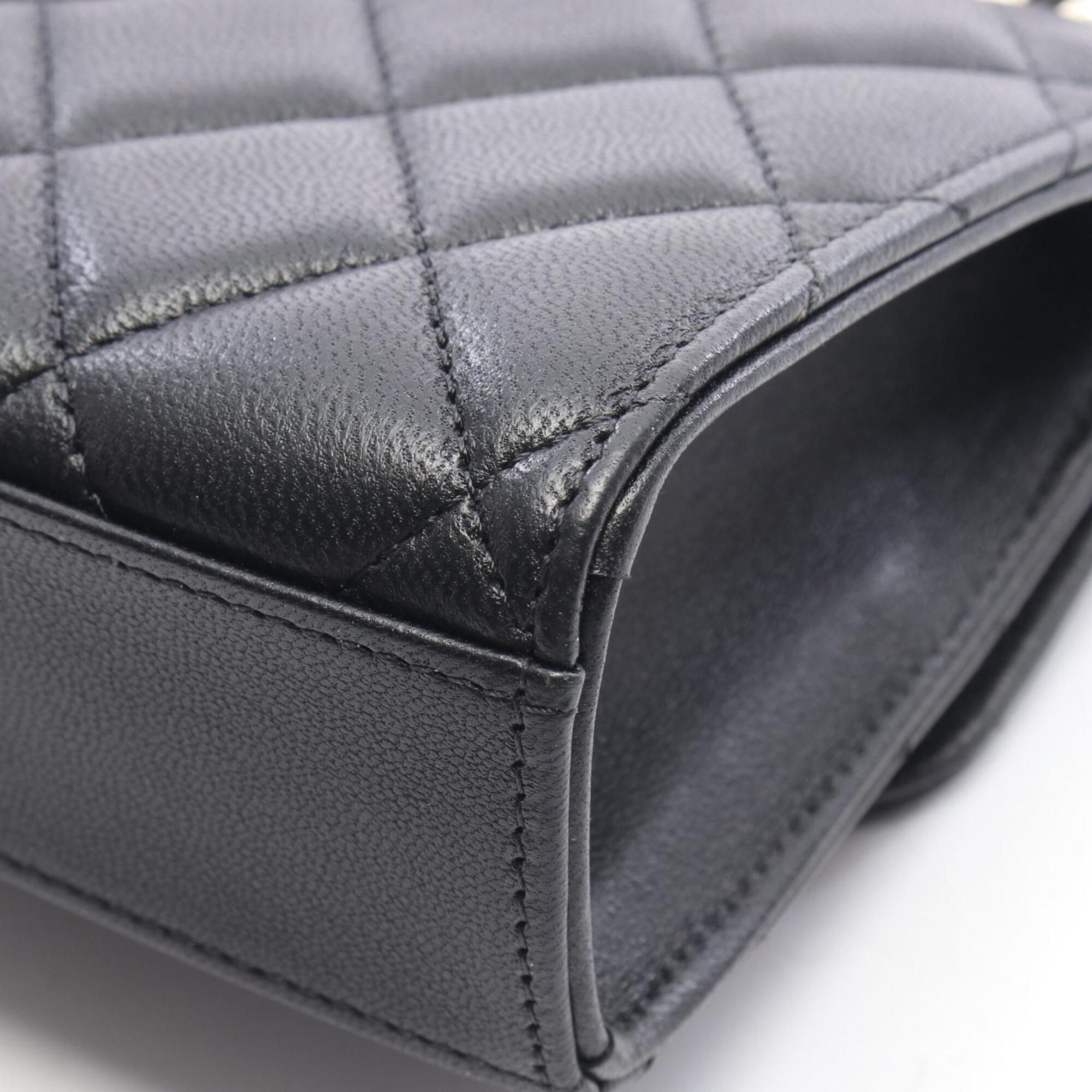 Chanel Black Leather Handbag Shoulder Bag (Pre-Owned)