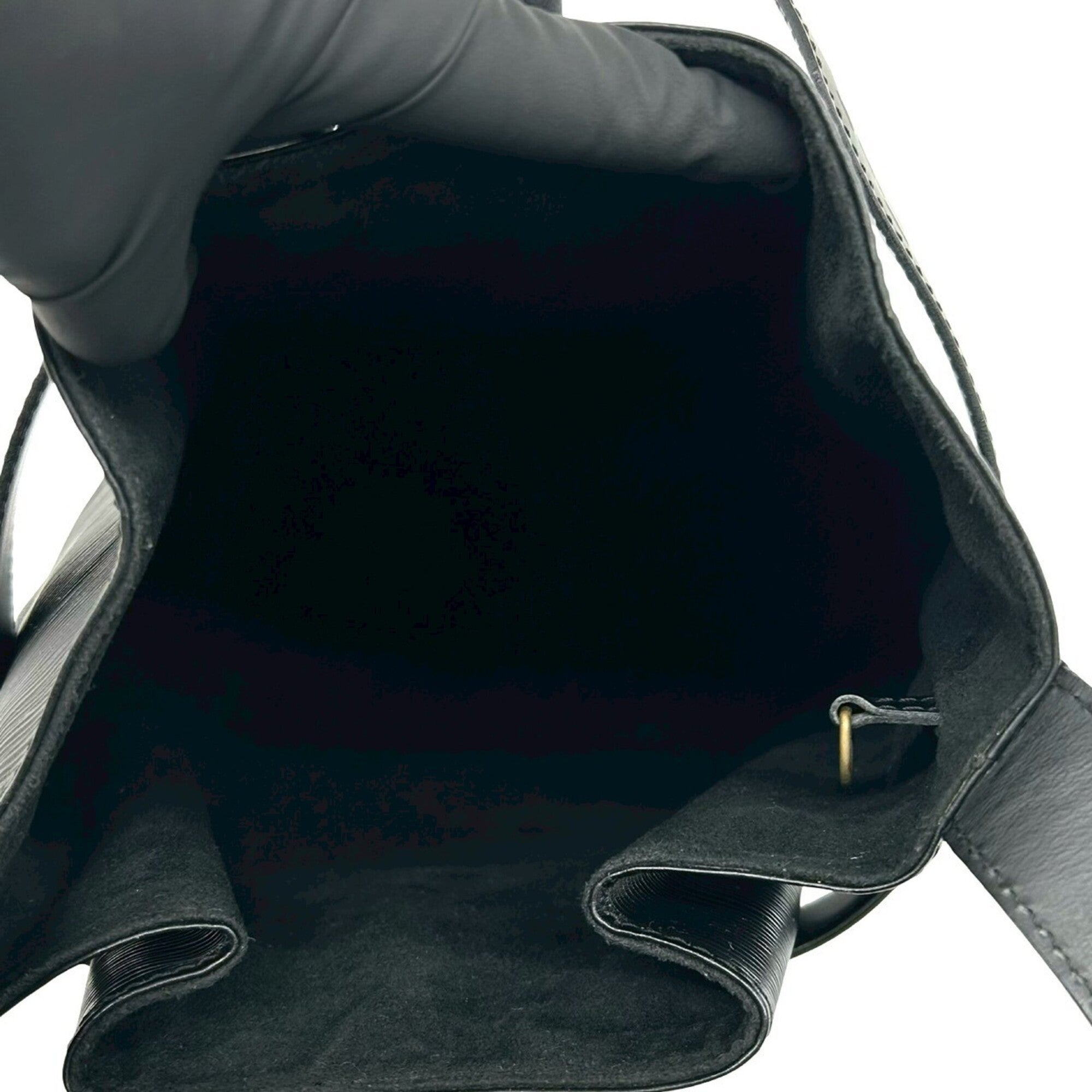 Louis Vuitton Black Leather Shoulder Bag (Pre-Owned)