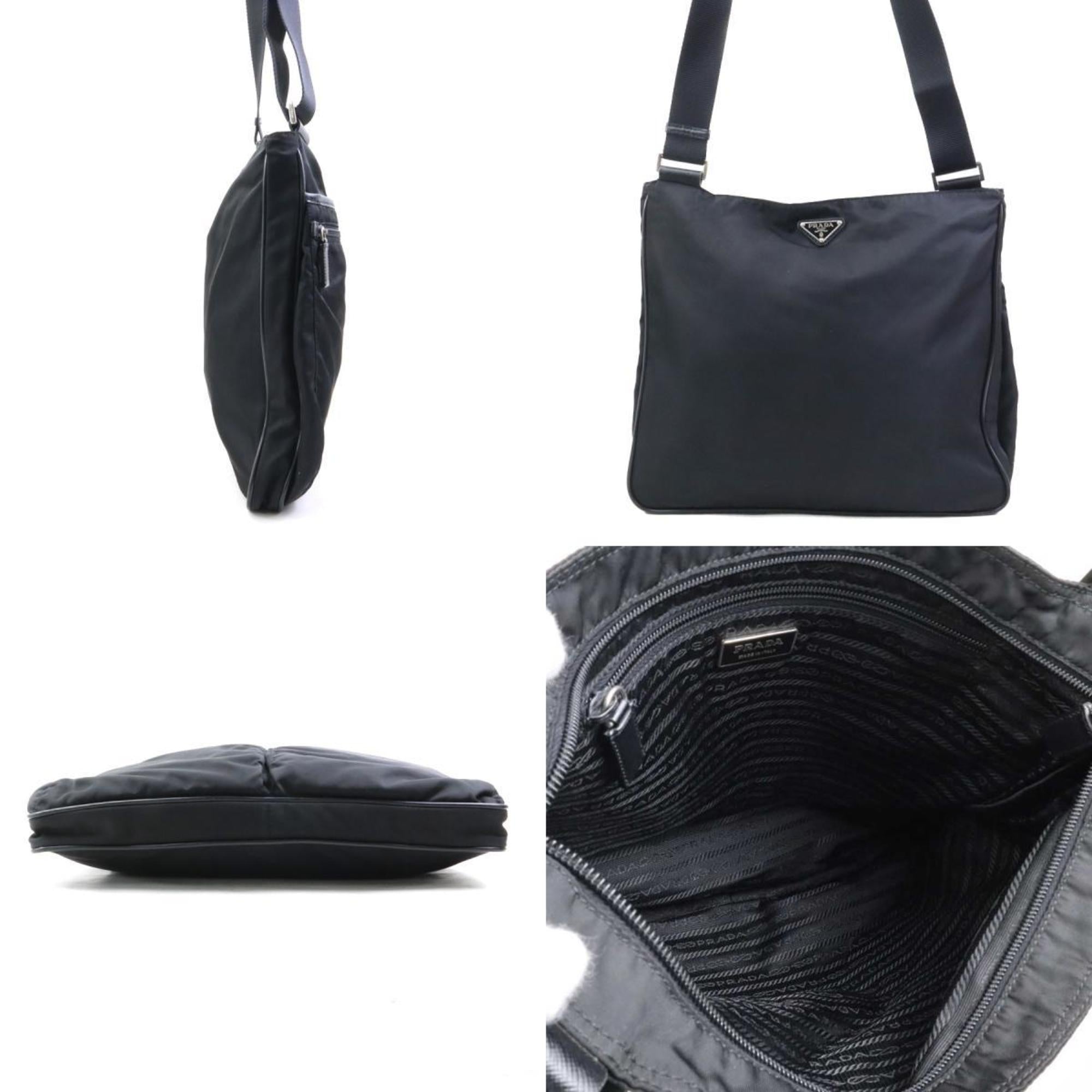 Prada Black Nylon Shoulder Bag (Pre-Owned)