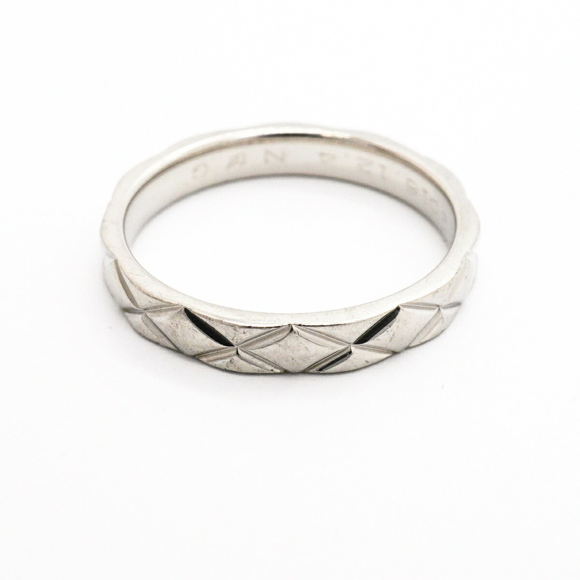 Chanel Platinum 950 Band Ring (Pre-Owned)