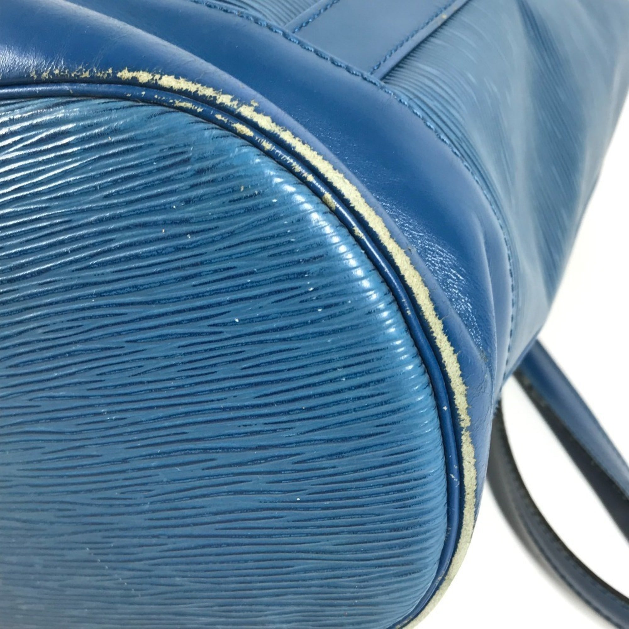 Louis Vuitton Blue Toledo Blue Epi Leather Shoulder Bag (Pre-Owned)