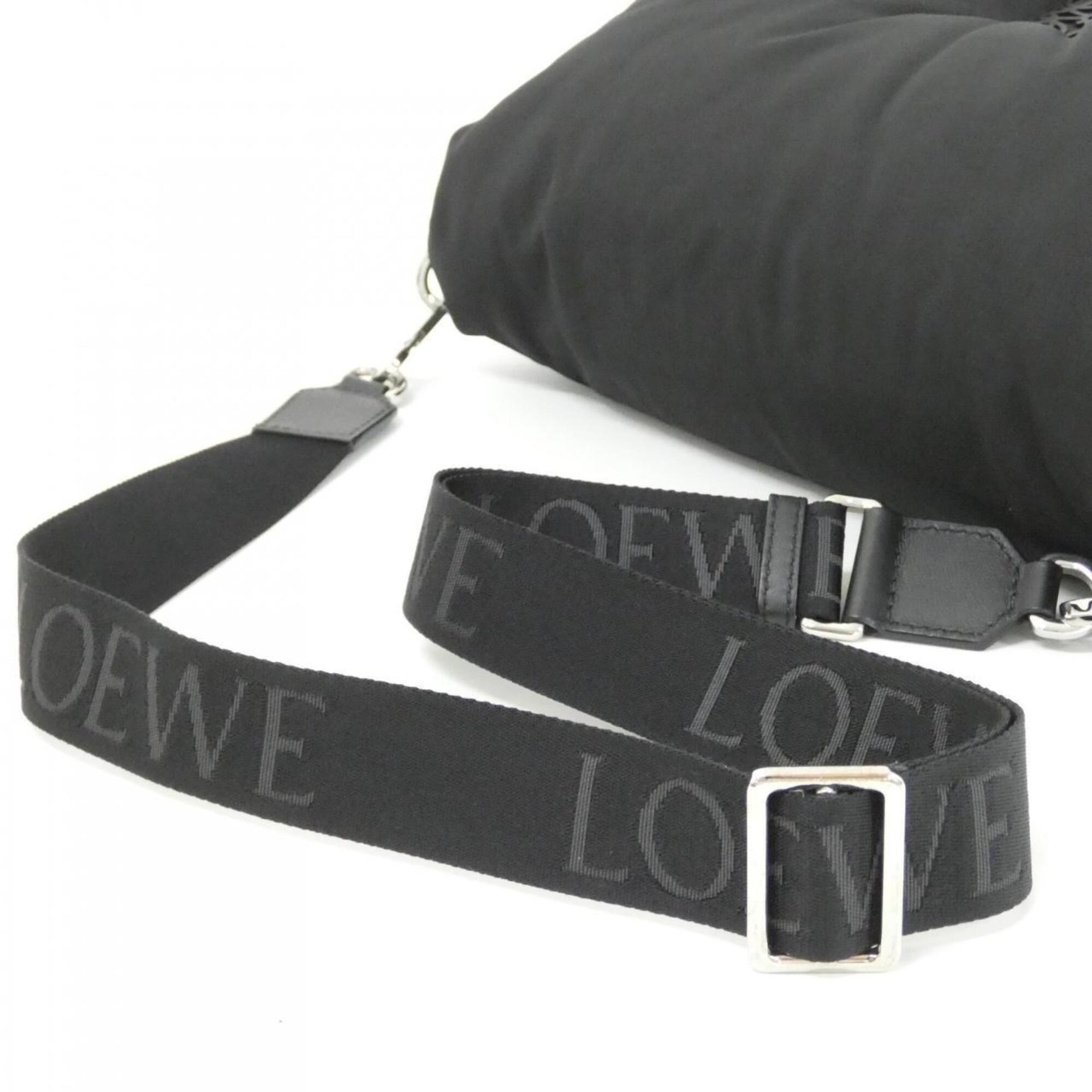Loewe Black Nylon Shoulder Bag (Pre-Owned)