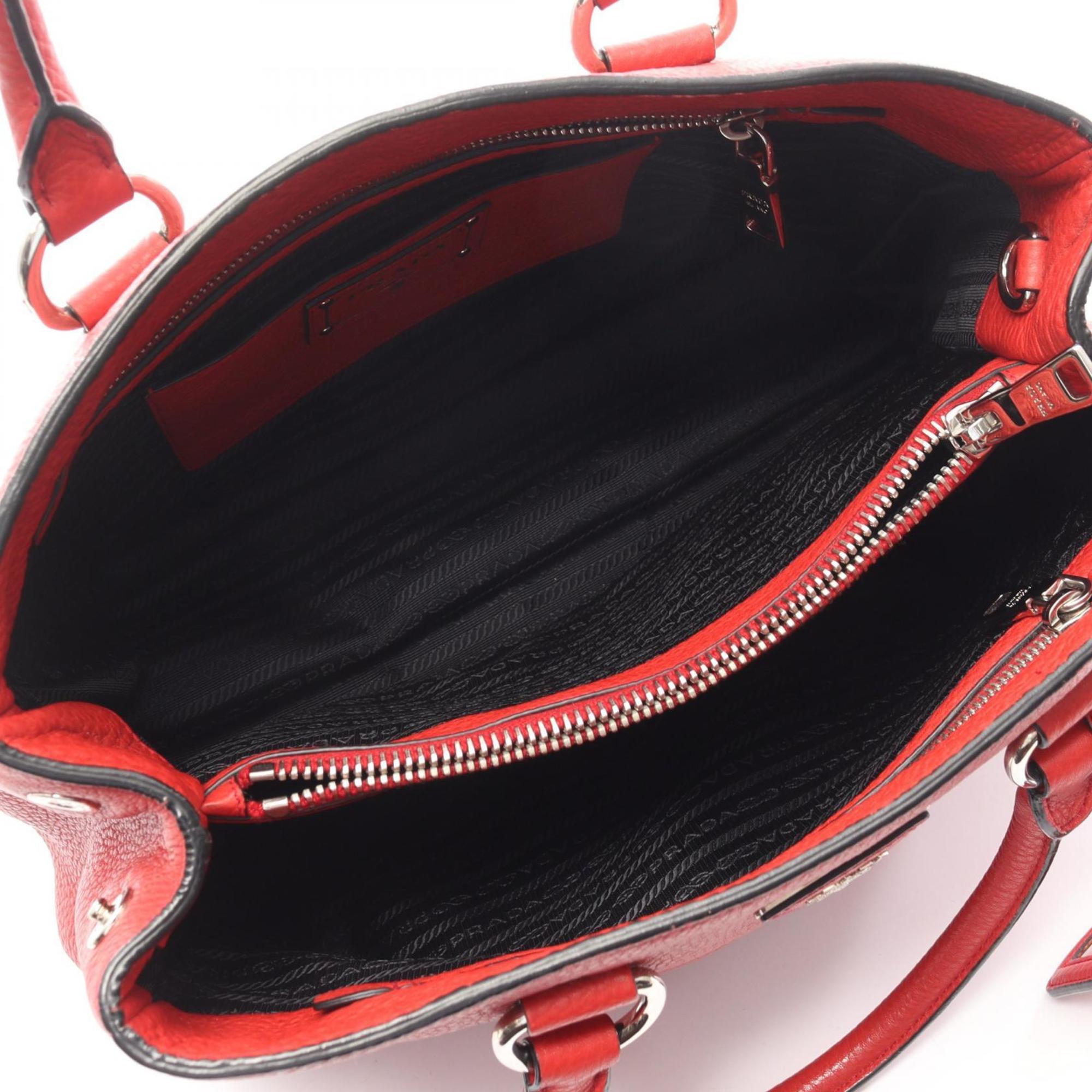 Prada Red Color Leather Handbag (Pre-Owned)