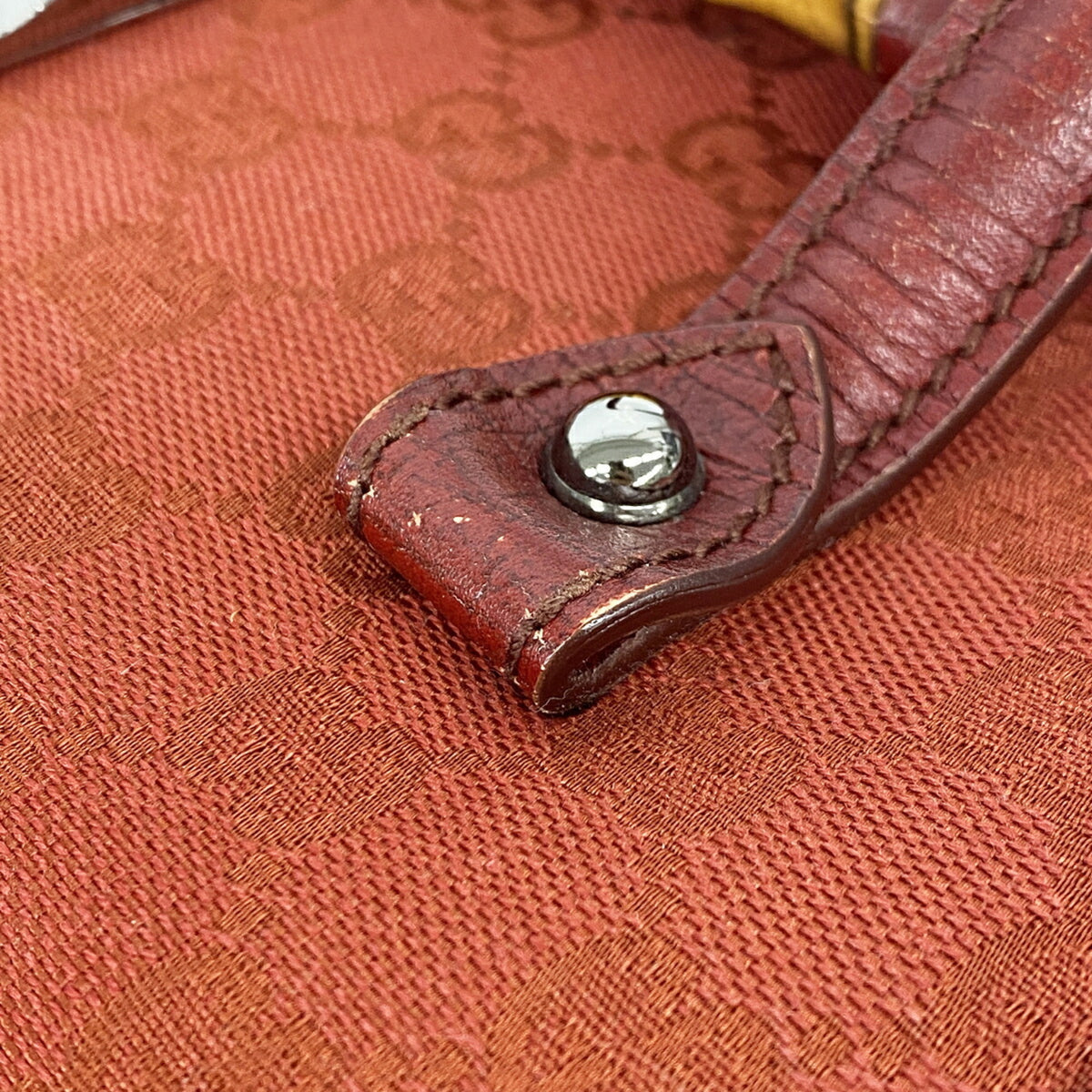 Gucci Red Color Canvas Handbag (Pre-Owned)