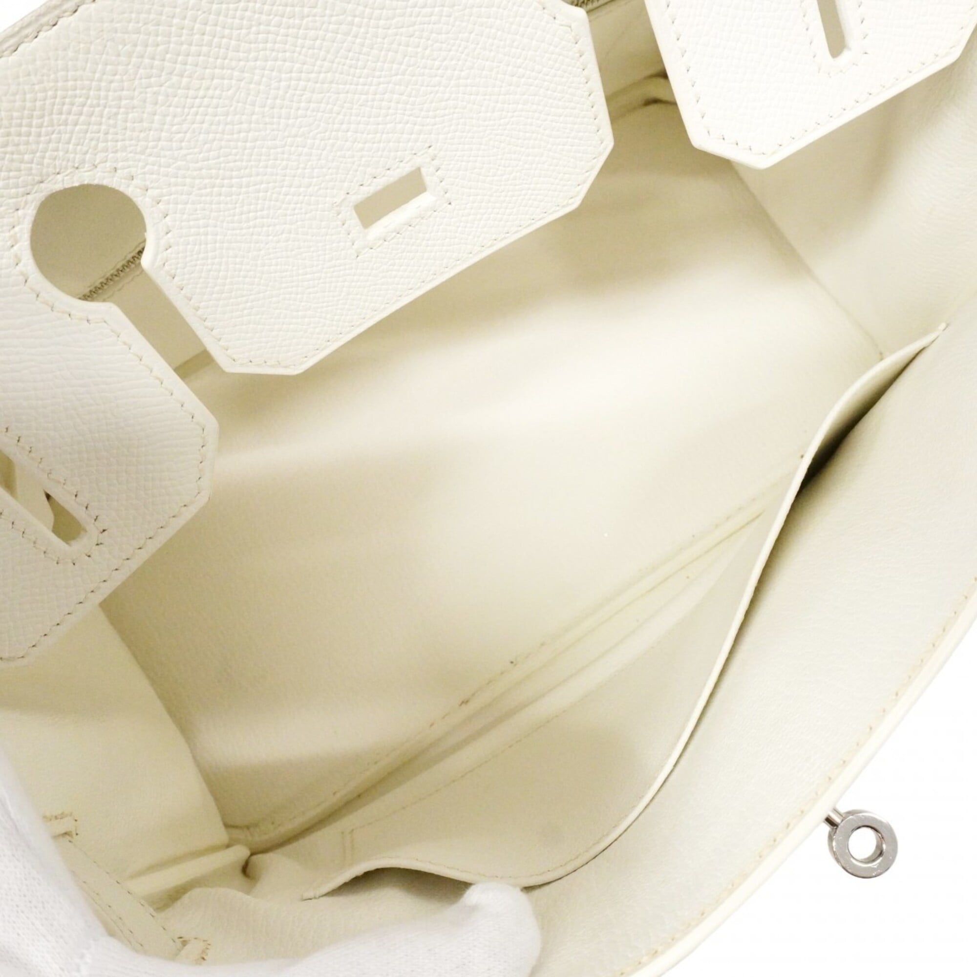 Hermes White Leather Handbag (Pre-Owned)