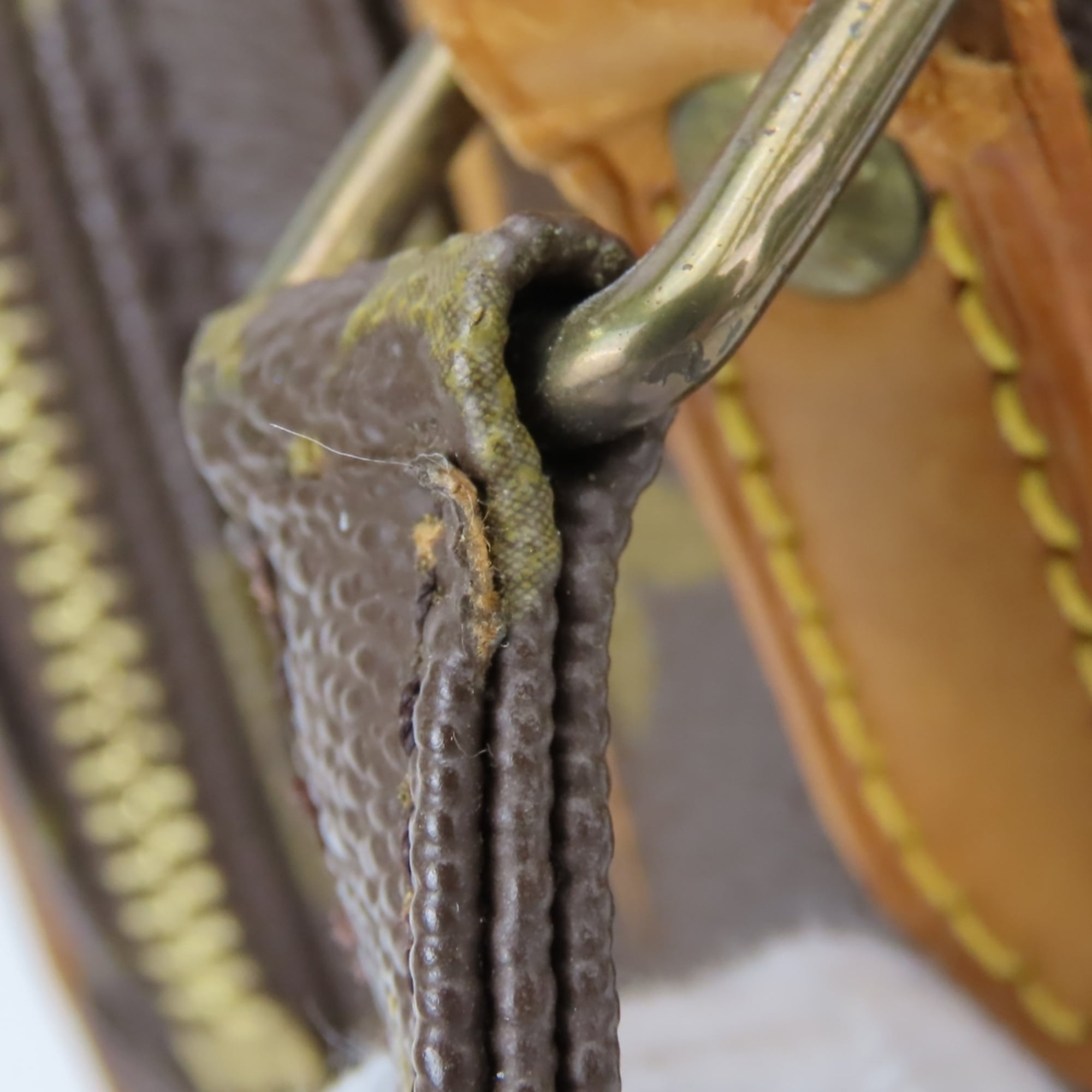 Louis Vuitton Brown Galle Monogram Shoulder Bag (Pre-Owned)