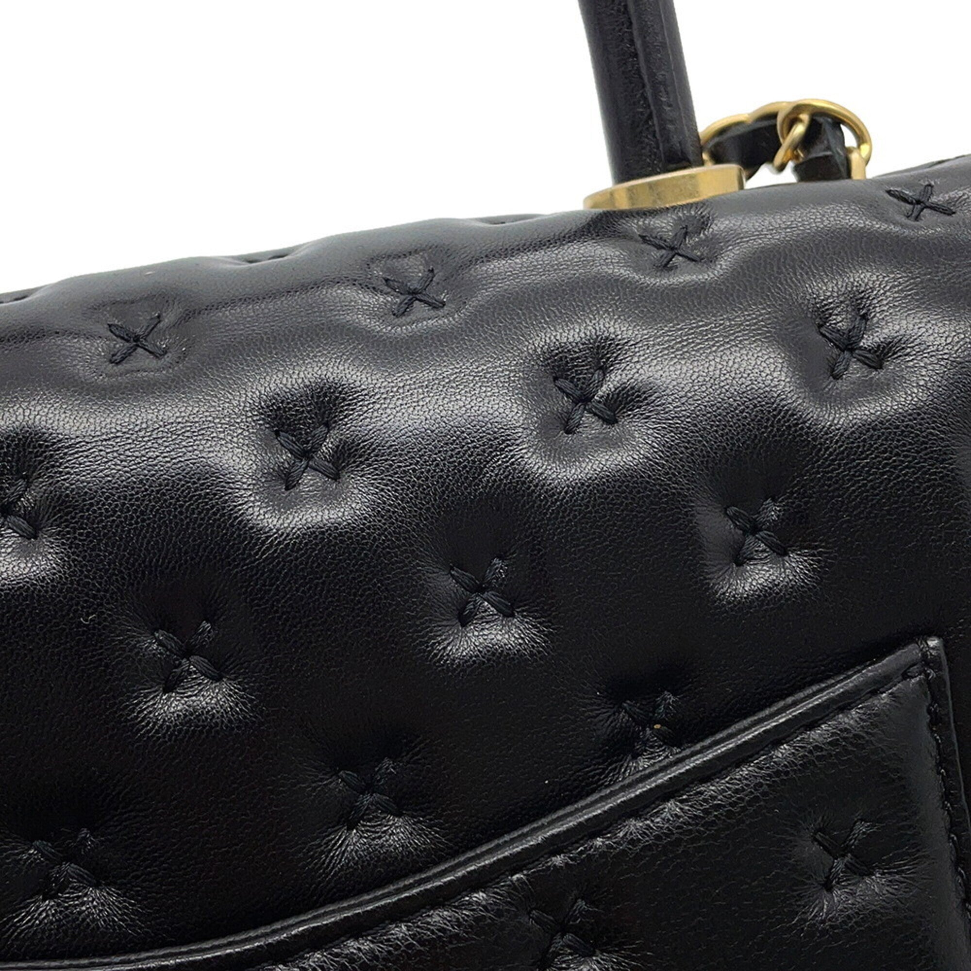 Chanel Black Leather Handbag Shoulder Bag (Pre-Owned)