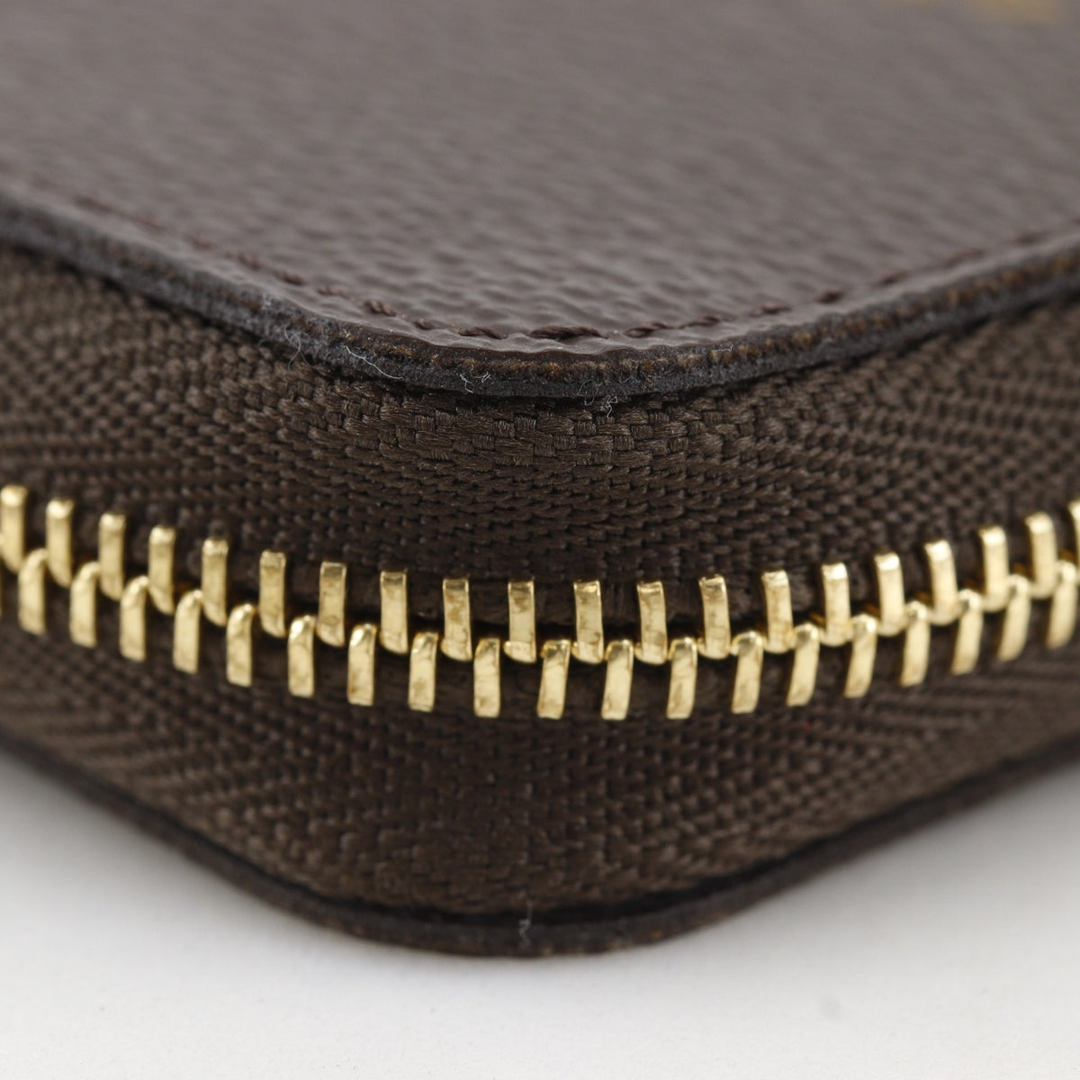 Louis Vuitton Brown Monogram Coin Purse/Coin Case (Pre-Owned)